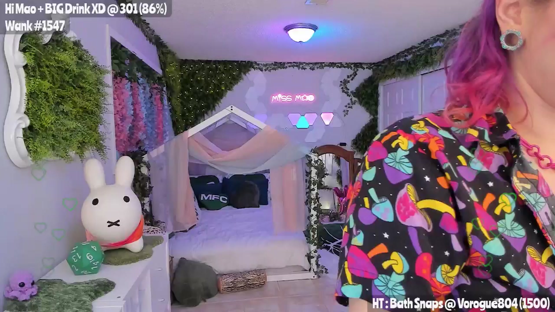 Gallery image thumbnail from MissMao's myfreecams stream on, 03/28/2025, 07:12 image 1 of 20