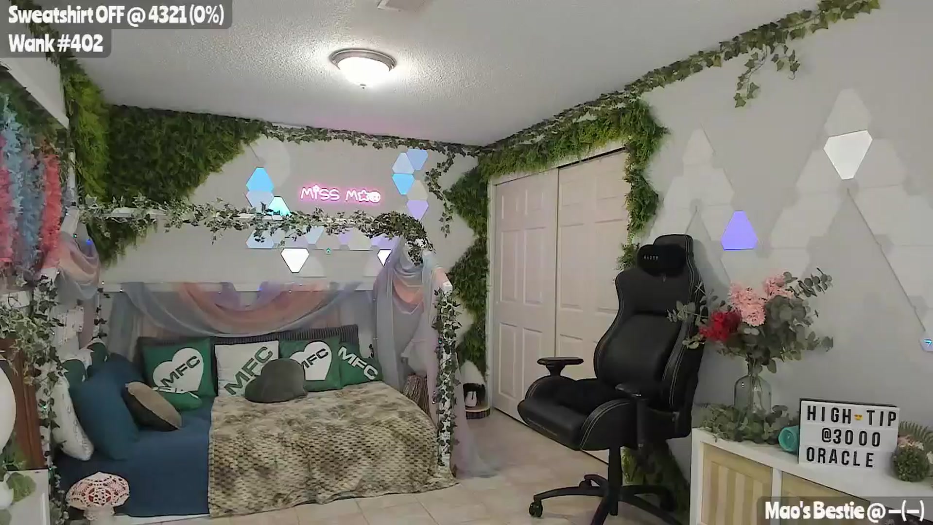 Gallery image thumbnail from MissMao's myfreecams stream on, 04/09/2025, 04:26 image 3 of 20