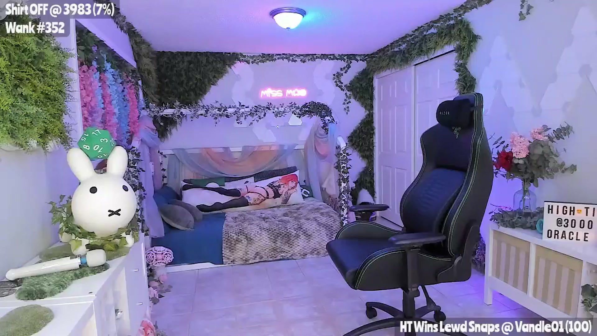 Gallery image thumbnail from MissMao's myfreecams stream on, 04/11/2025, 06:53 image 6 of 20