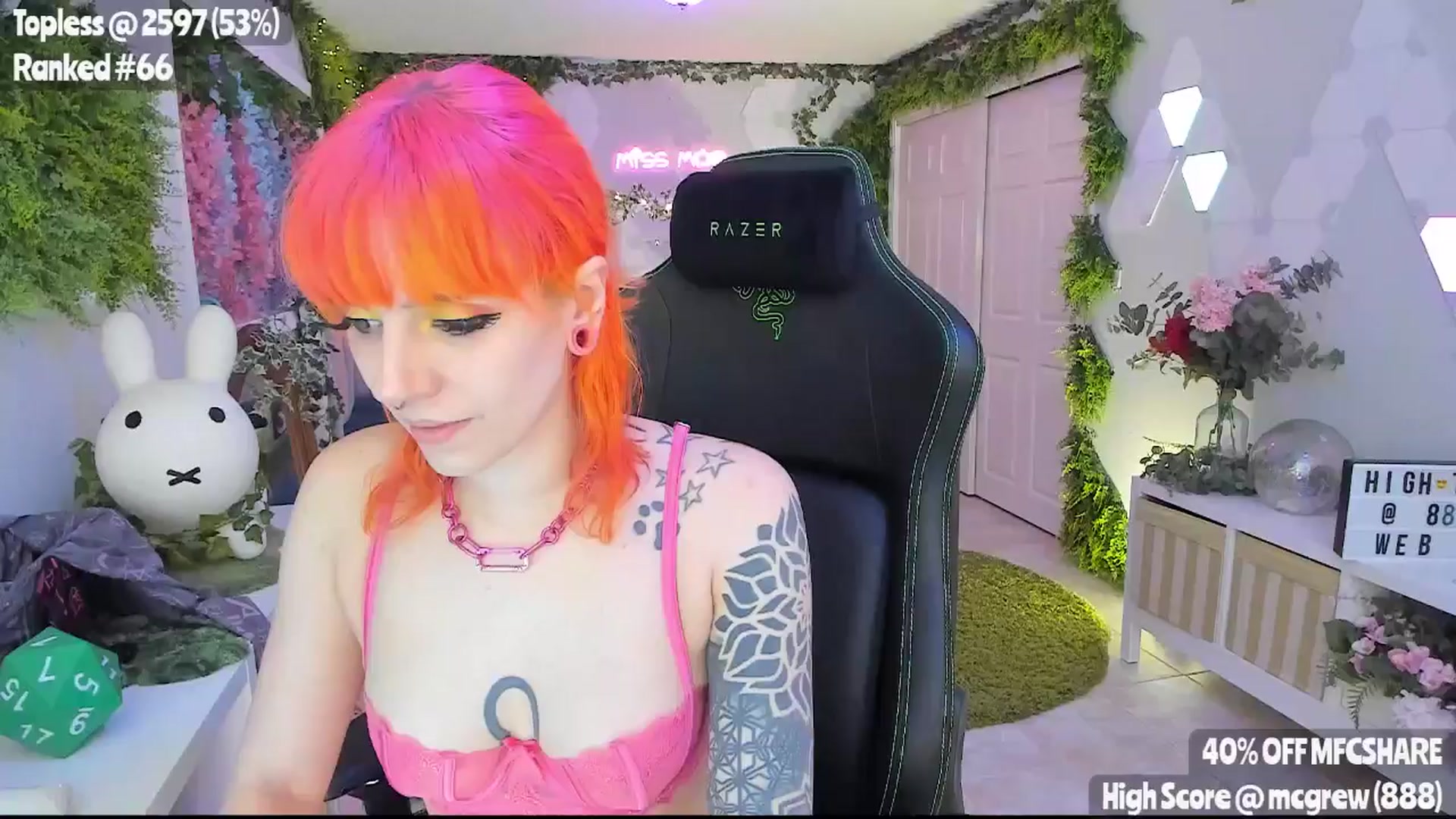 Gallery image thumbnail from MissMao's myfreecams stream on, 05/03/2025, 05:43 image 9 of 20