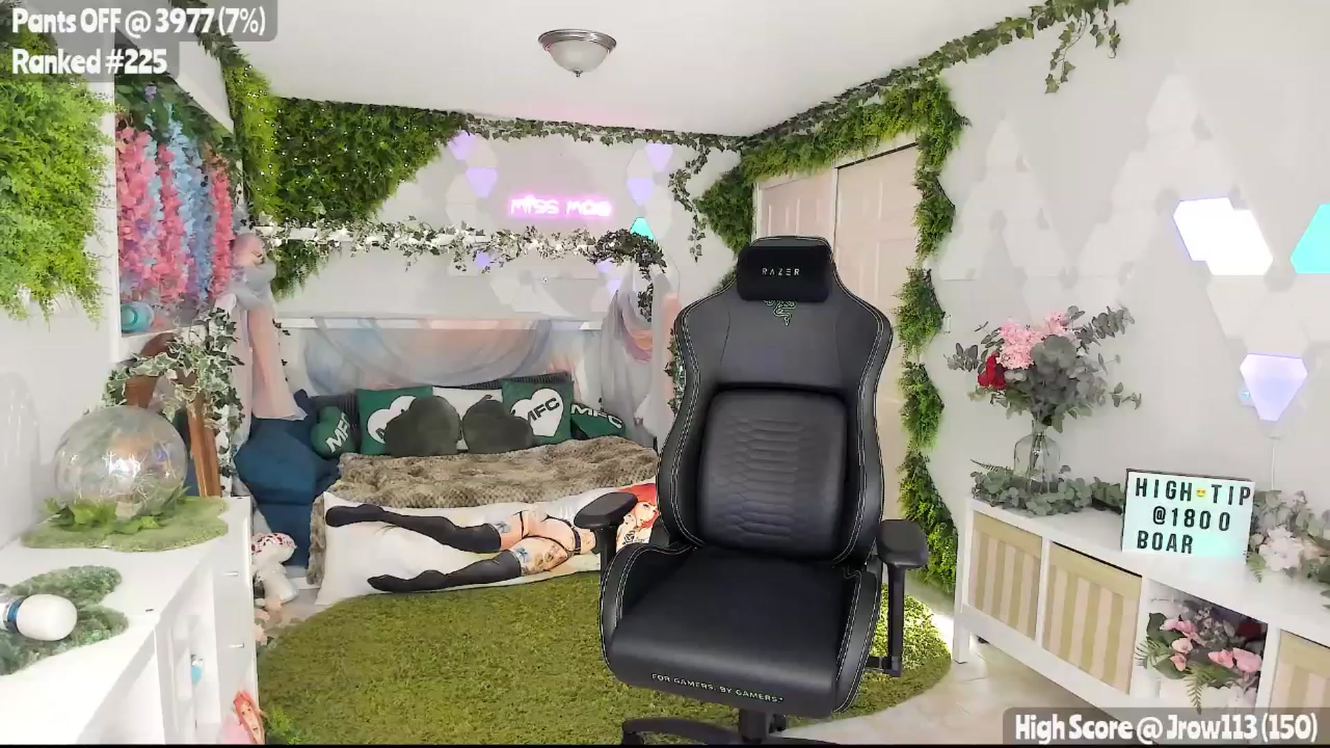 Gallery image thumbnail from MissMao's myfreecams stream on, 05/08/2025, 04:49 image 20 of 20