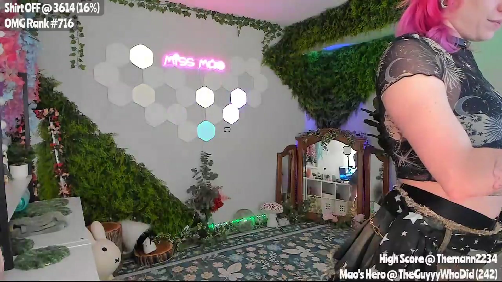 Gallery image thumbnail from MissMao's myfreecams stream on, 07/10/2026, 05:27 image 10 of 20