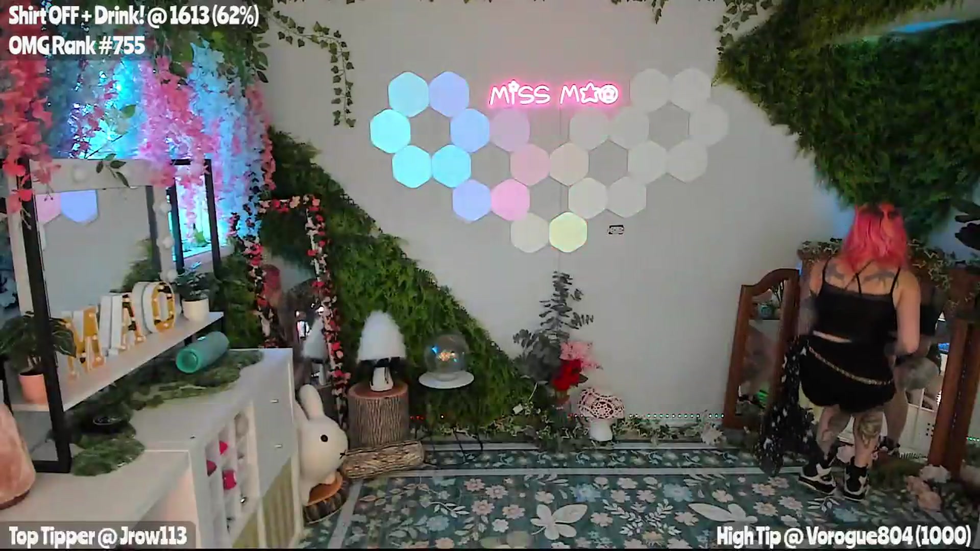Gallery image thumbnail from MissMao's myfreecams stream on, 08/28/2026, 03:17 image 3 of 20