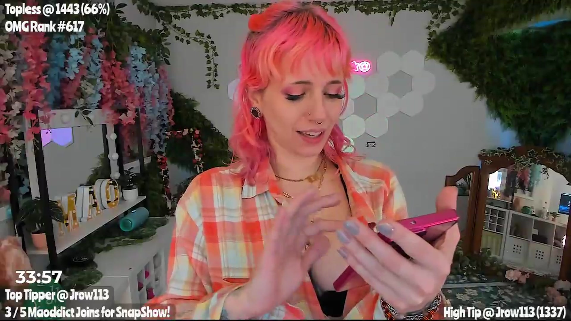 Gallery image thumbnail from MissMao's myfreecams stream on, 08/28/2026, 05:25 image 6 of 20