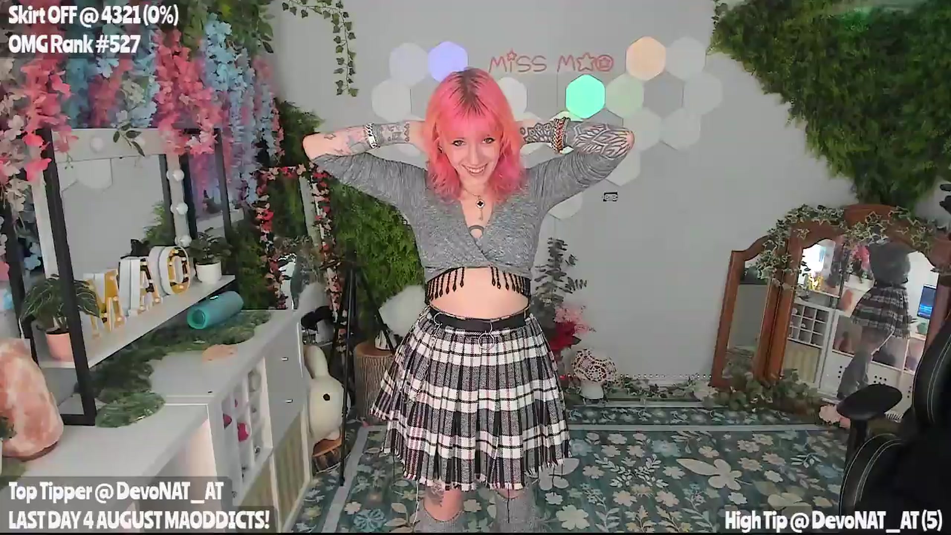 Gallery image thumbnail from MissMao's myfreecams stream on, 09/03/2026, 04:01 image 4 of 20