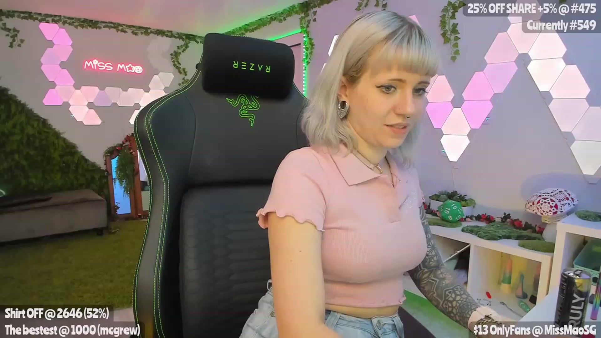 Gallery image thumbnail from MissMaoSG's myfreecams stream on, 04/29/2023, 03:21 image 19 of 20