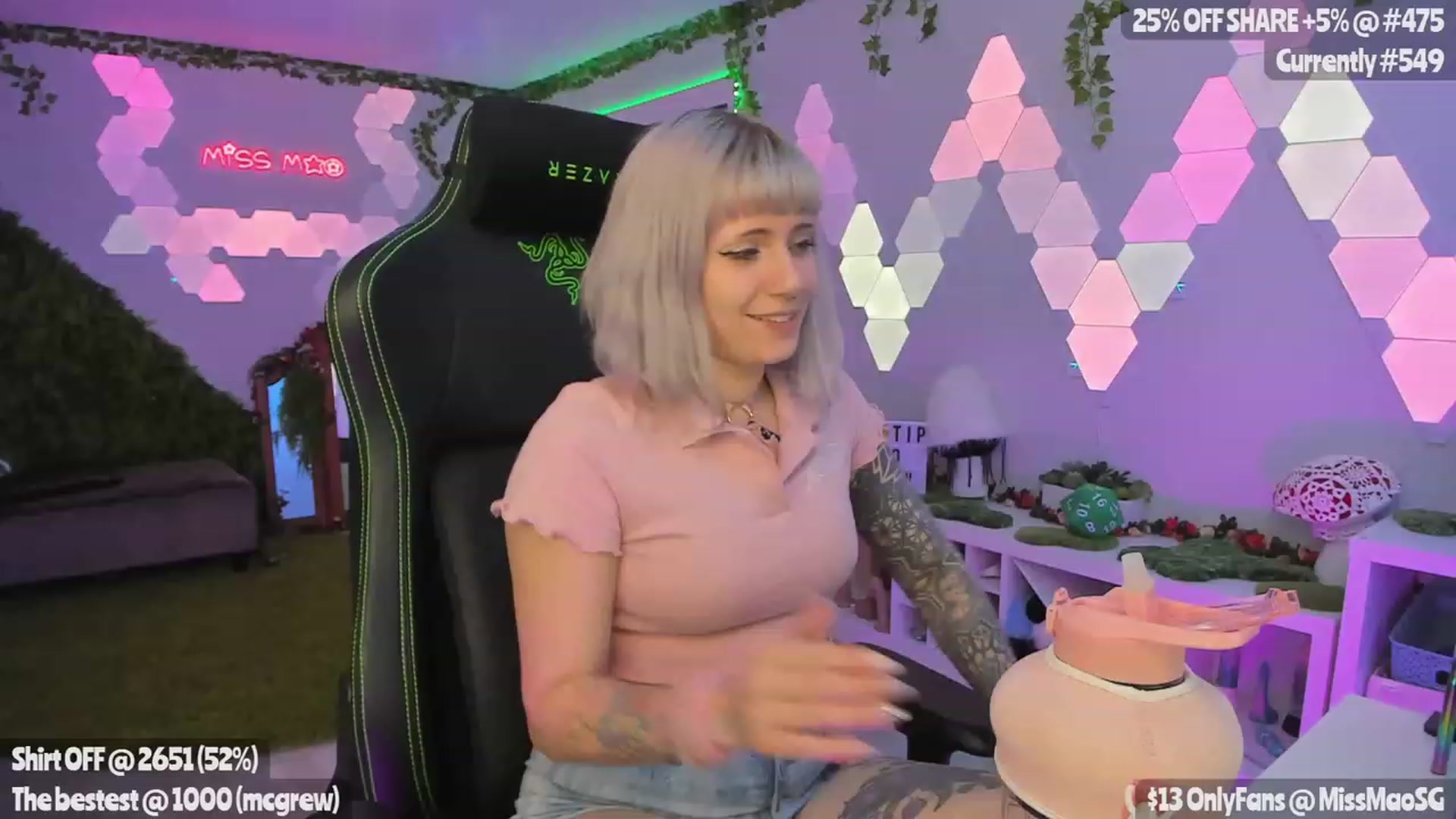 Gallery image thumbnail from MissMaoSG's myfreecams stream on, 04/29/2023, 03:21 image 4 of 20
