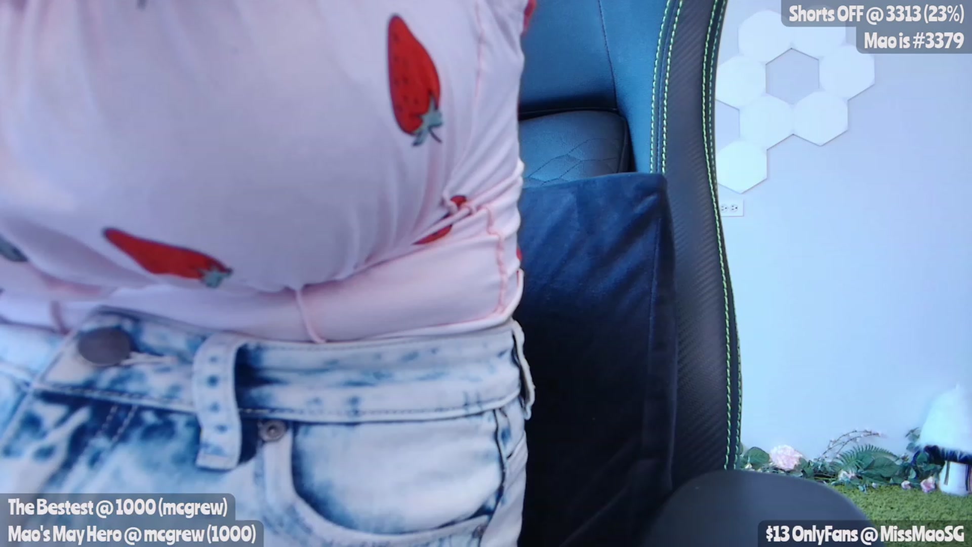 Gallery image thumbnail from MissMaoSG's myfreecams stream on, 05/06/2023, 24:09 image 1 of 20