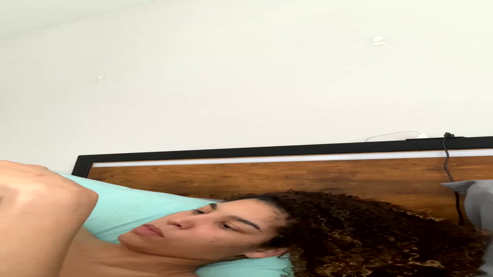 Gallery image thumbnail from MissMarley's myfreecams stream on, 02/01/2024, 19:16 image 19 of 20