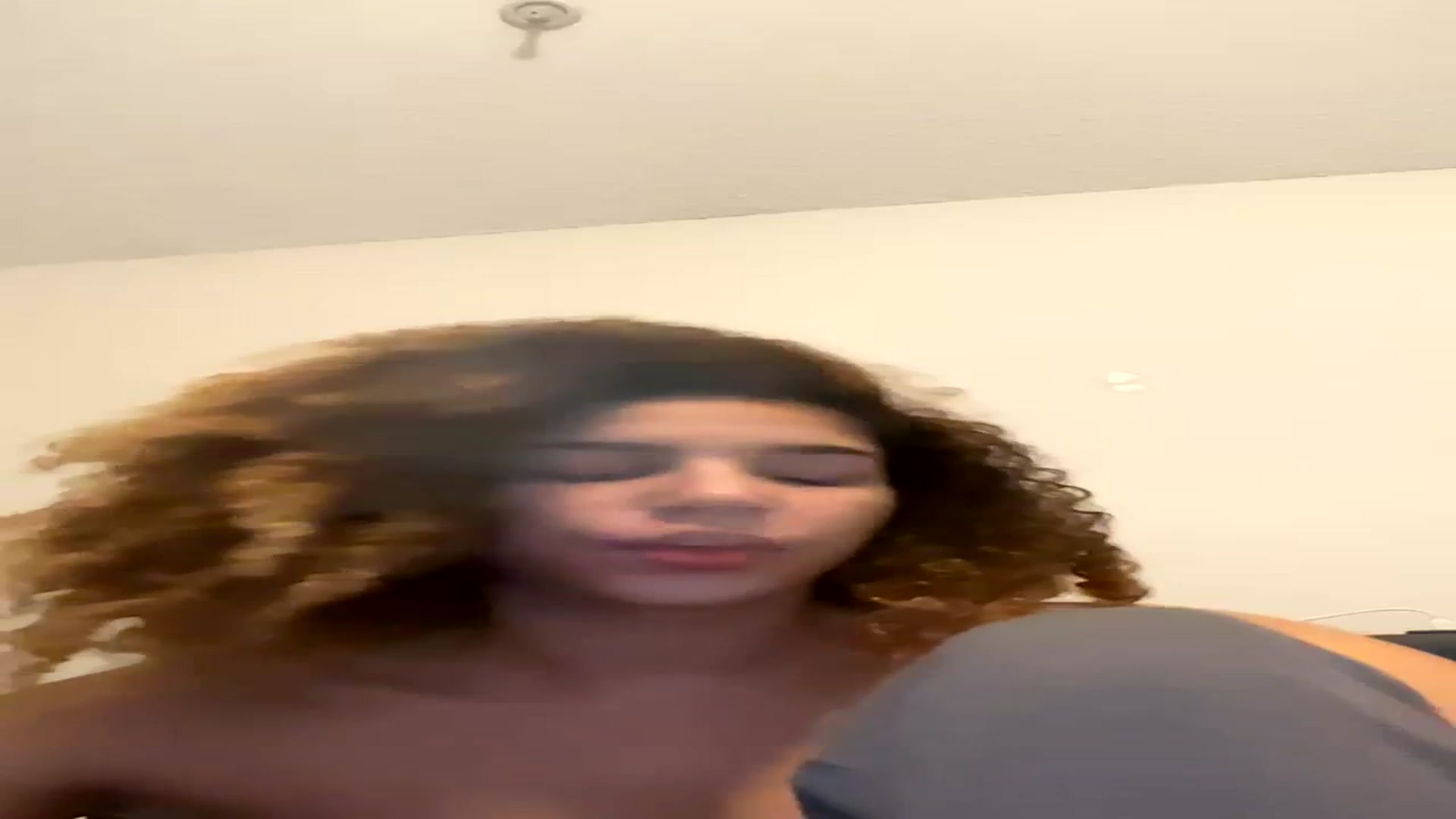 Gallery image thumbnail from MissMarley's myfreecams stream on, 02/03/2024, 08:32 image 14 of 20