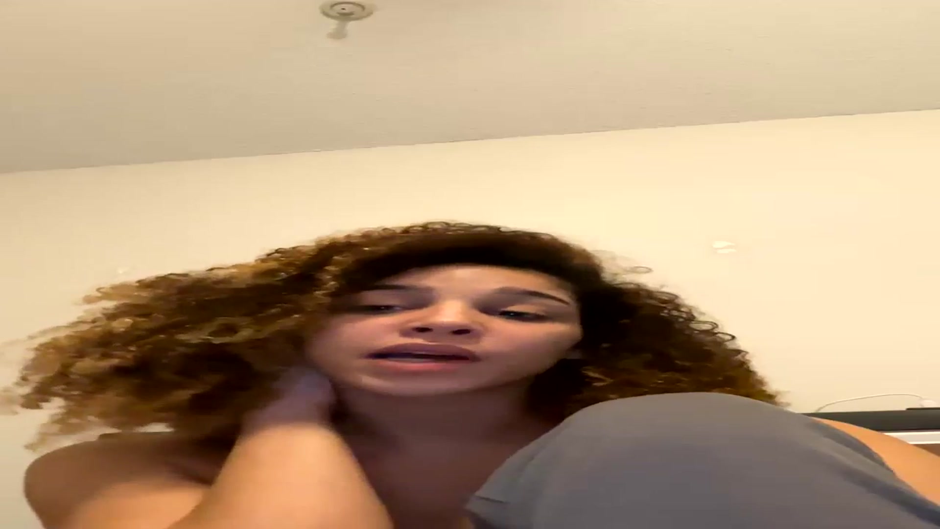 Gallery image thumbnail from MissMarley's myfreecams stream on, 02/03/2024, 08:32 image 17 of 20