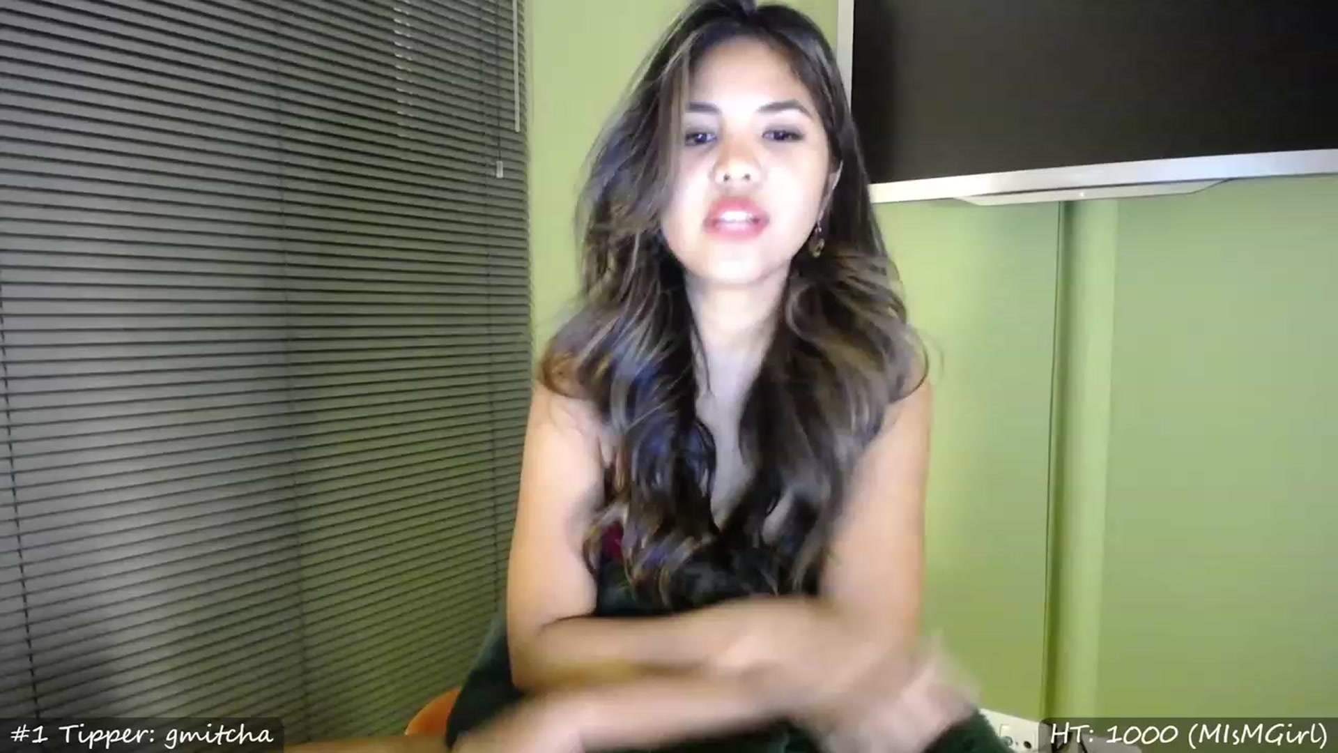 Gallery image thumbnail from MissMasie's myfreecams stream on, 11/20/2022, 24:27 image 10 of 20