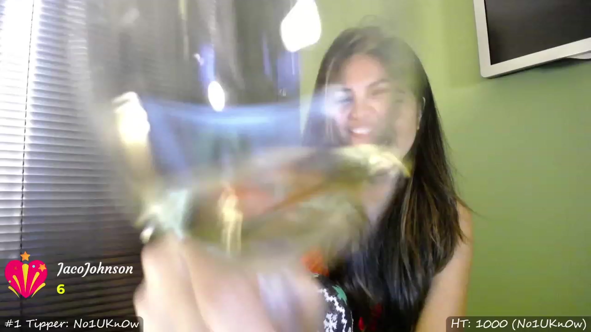 Gallery image thumbnail from MissMasie's myfreecams stream on, 11/27/2022, 24:03 image 15 of 20