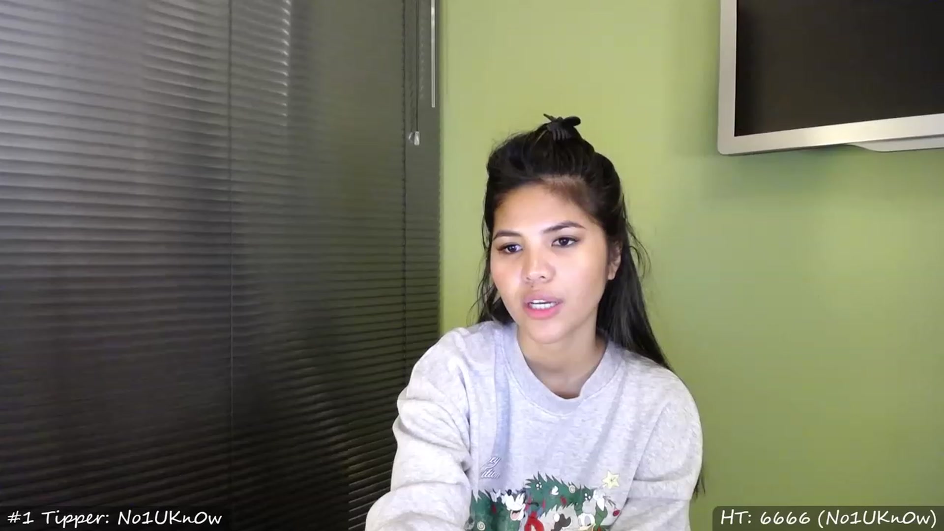 Gallery image thumbnail from MissMasie's myfreecams stream on, 11/27/2022, 21:43 image 18 of 20