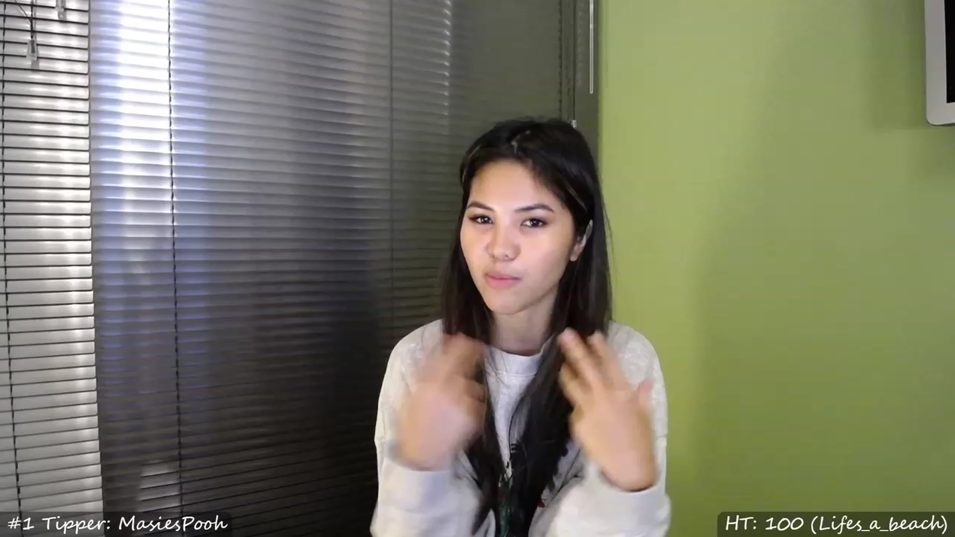 Gallery image thumbnail from MissMasie's myfreecams stream on, 11/27/2022, 21:43 image 3 of 20
