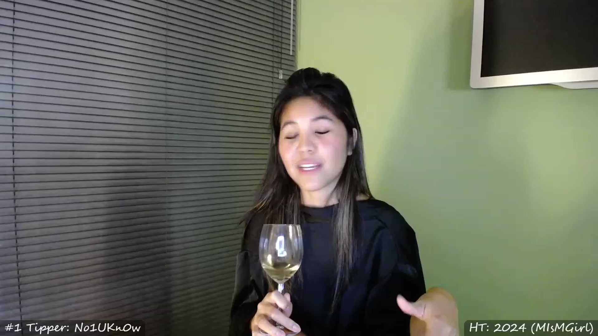 Gallery image thumbnail from MissMasie's myfreecams stream on, 01/14/2023, 24:03 image 15 of 20
