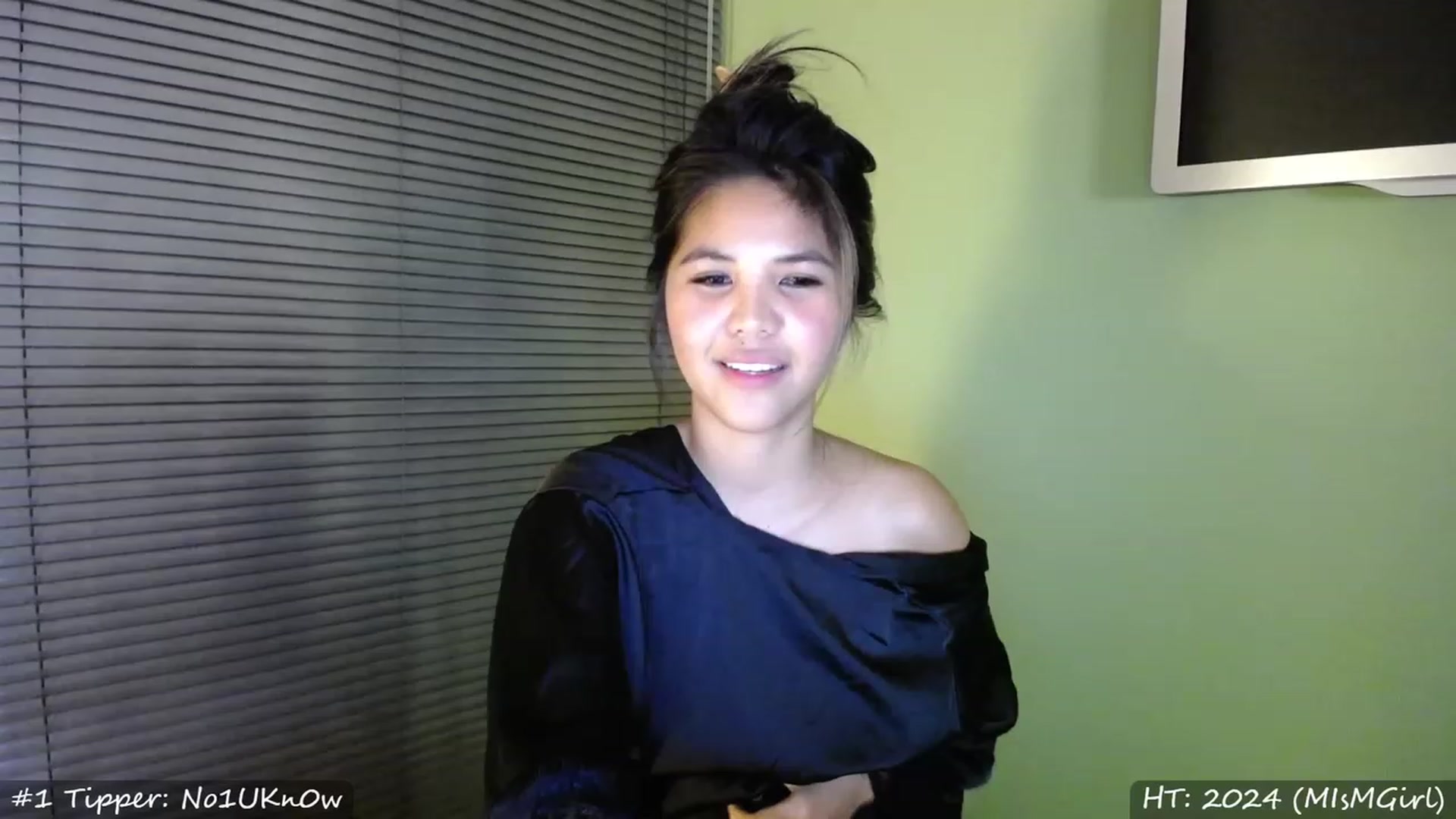 Gallery image thumbnail from MissMasie's myfreecams stream on, 01/14/2023, 24:03 image 14 of 20