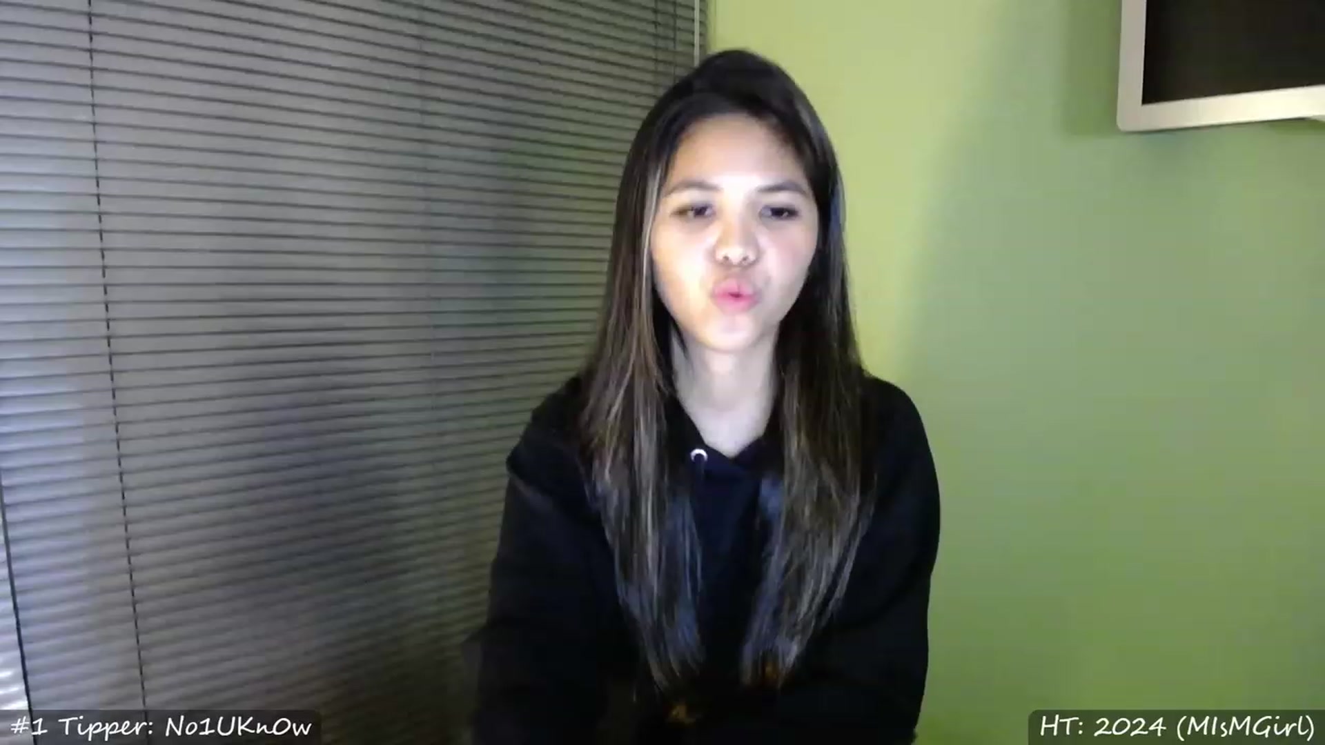 Gallery image thumbnail from MissMasie's myfreecams stream on, 01/14/2023, 01:49 image 16 of 20