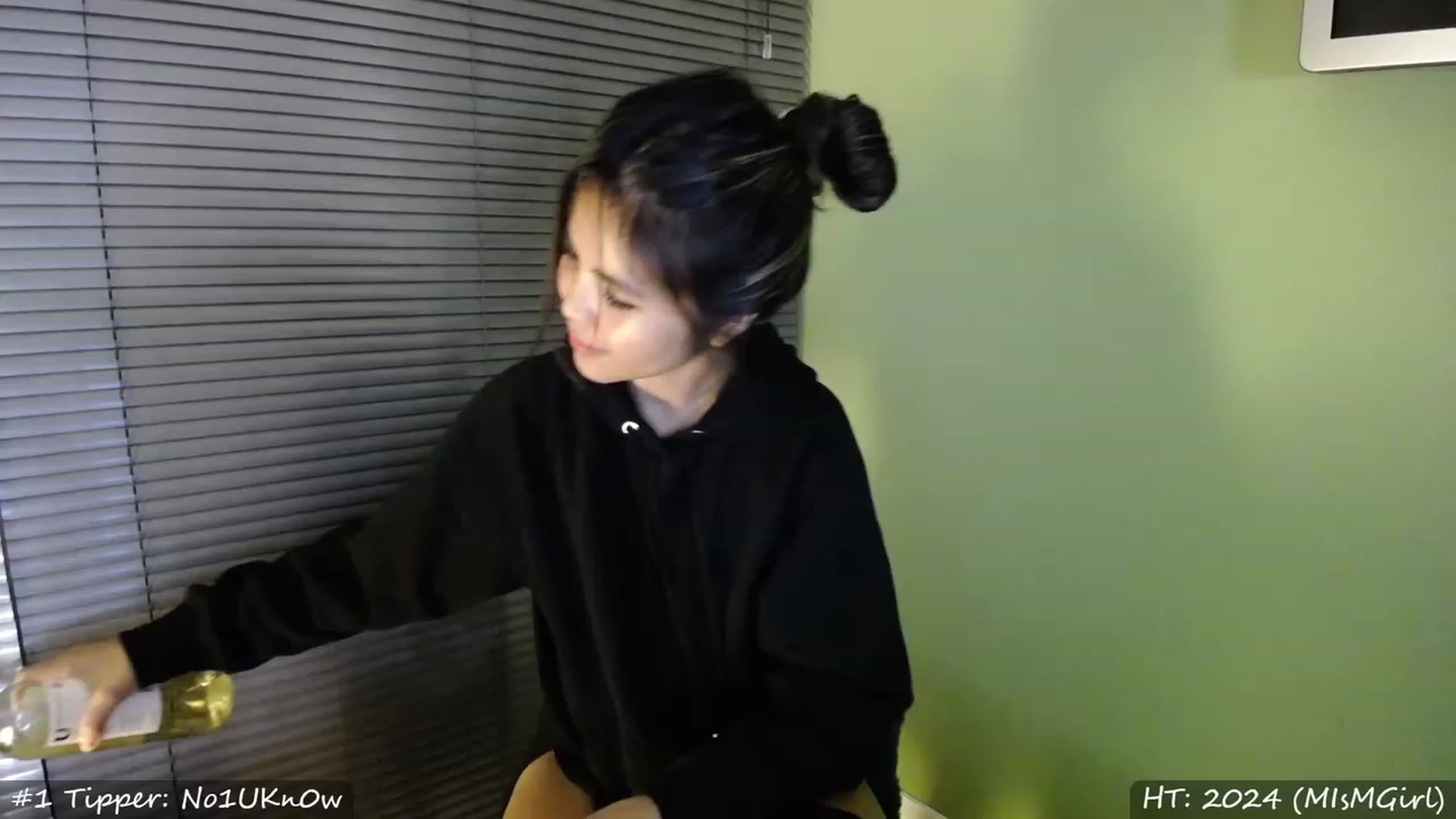 Gallery image thumbnail from MissMasie's myfreecams stream on, 01/14/2023, 01:49 image 11 of 20