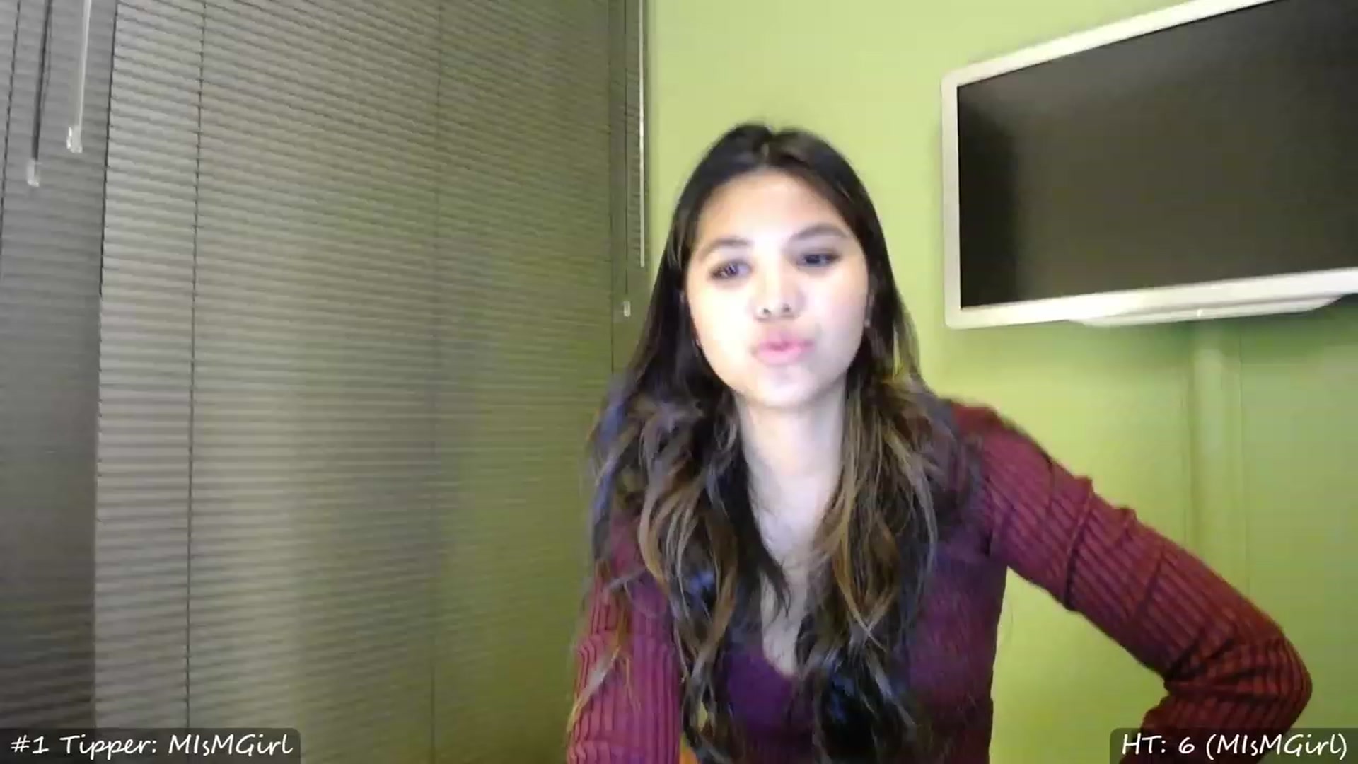 Gallery image thumbnail from MissMasie's myfreecams stream on, 01/21/2023, 18:29 image 4 of 20