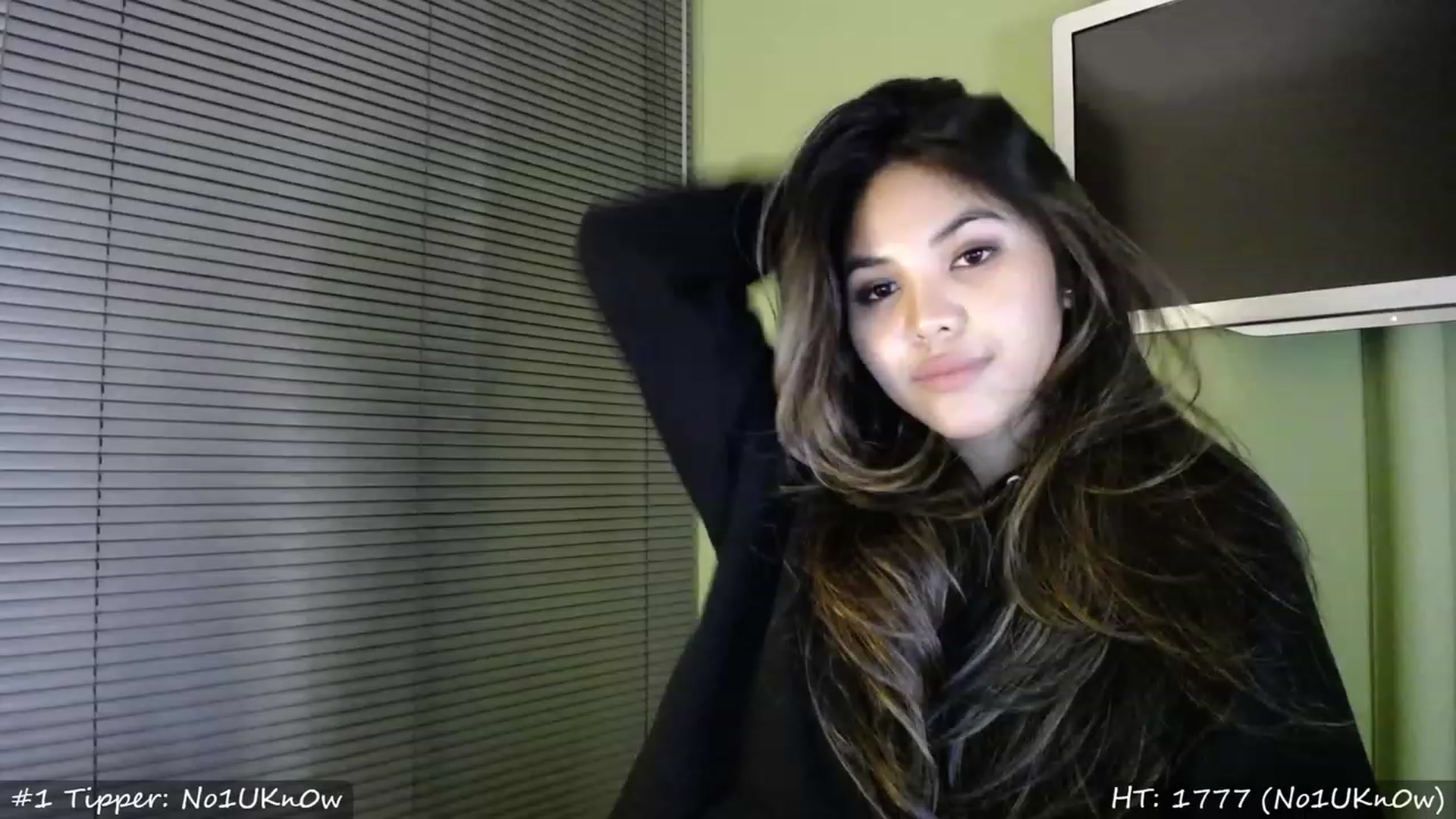 Gallery image thumbnail from MissMasie's myfreecams stream on, 02/18/2023, 24:34 image 10 of 20