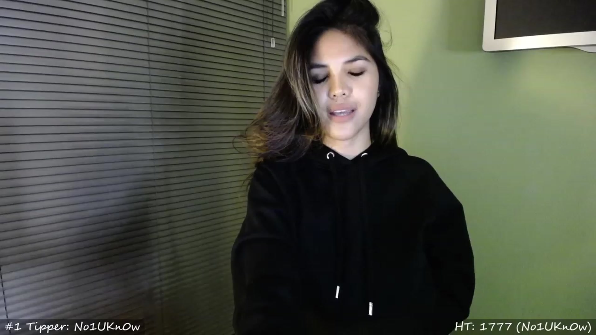 Gallery image thumbnail from MissMasie's myfreecams stream on, 02/18/2023, 24:34 image 6 of 20