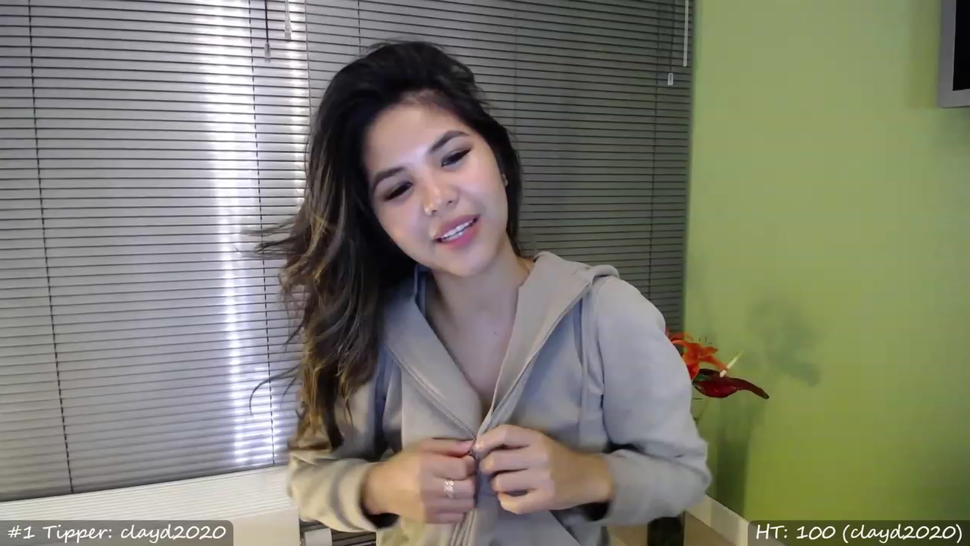 Gallery image thumbnail from MissMasie's myfreecams stream on, 02/19/2023, 19:02 image 2 of 20