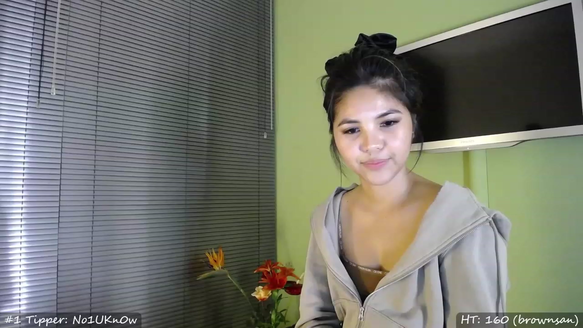 Gallery image thumbnail from MissMasie's myfreecams stream on, 02/19/2023, 21:51 image 10 of 20