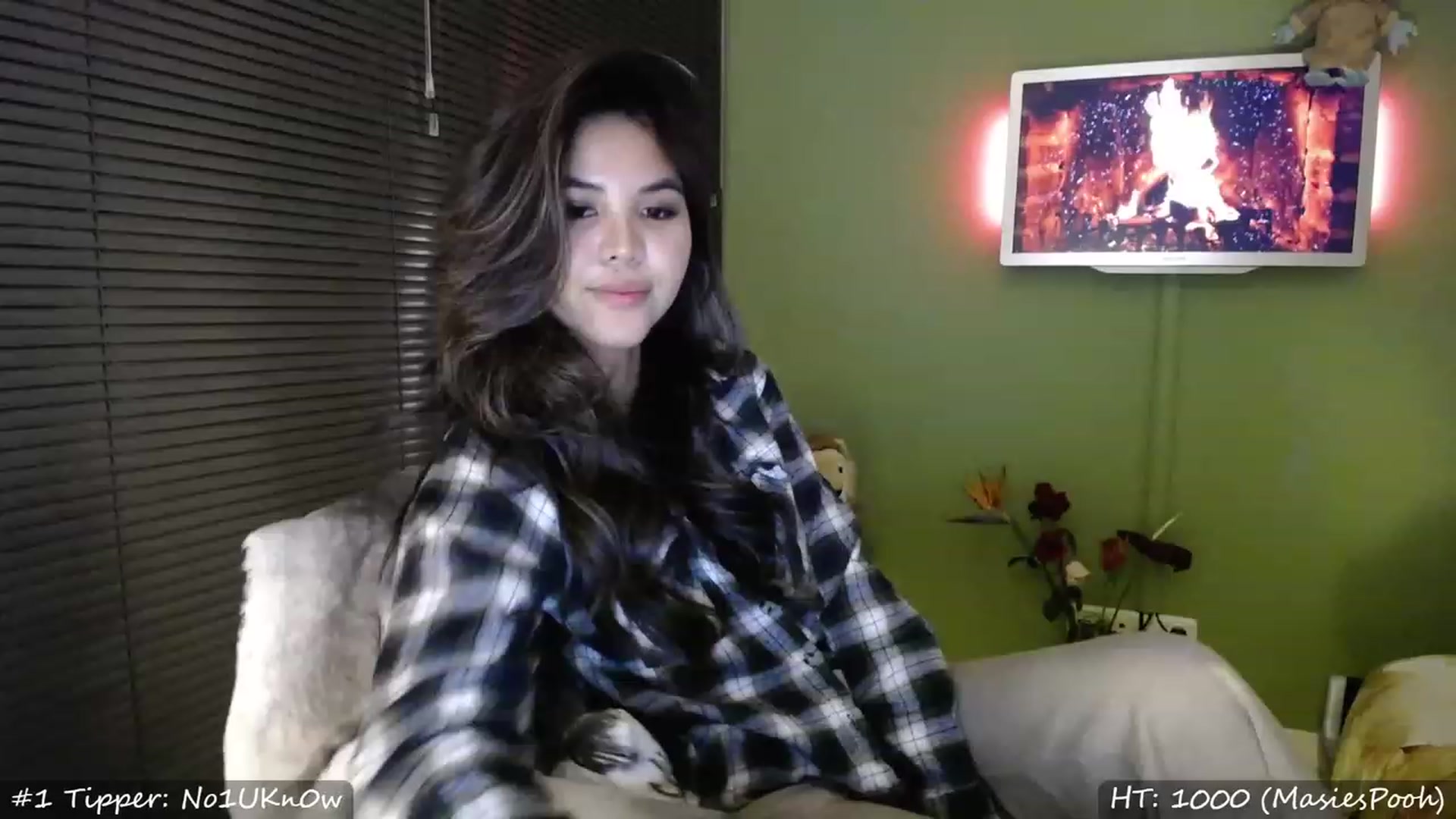 Gallery image thumbnail from MissMasie's myfreecams stream on, 02/26/2023, 20:06 image 12 of 20
