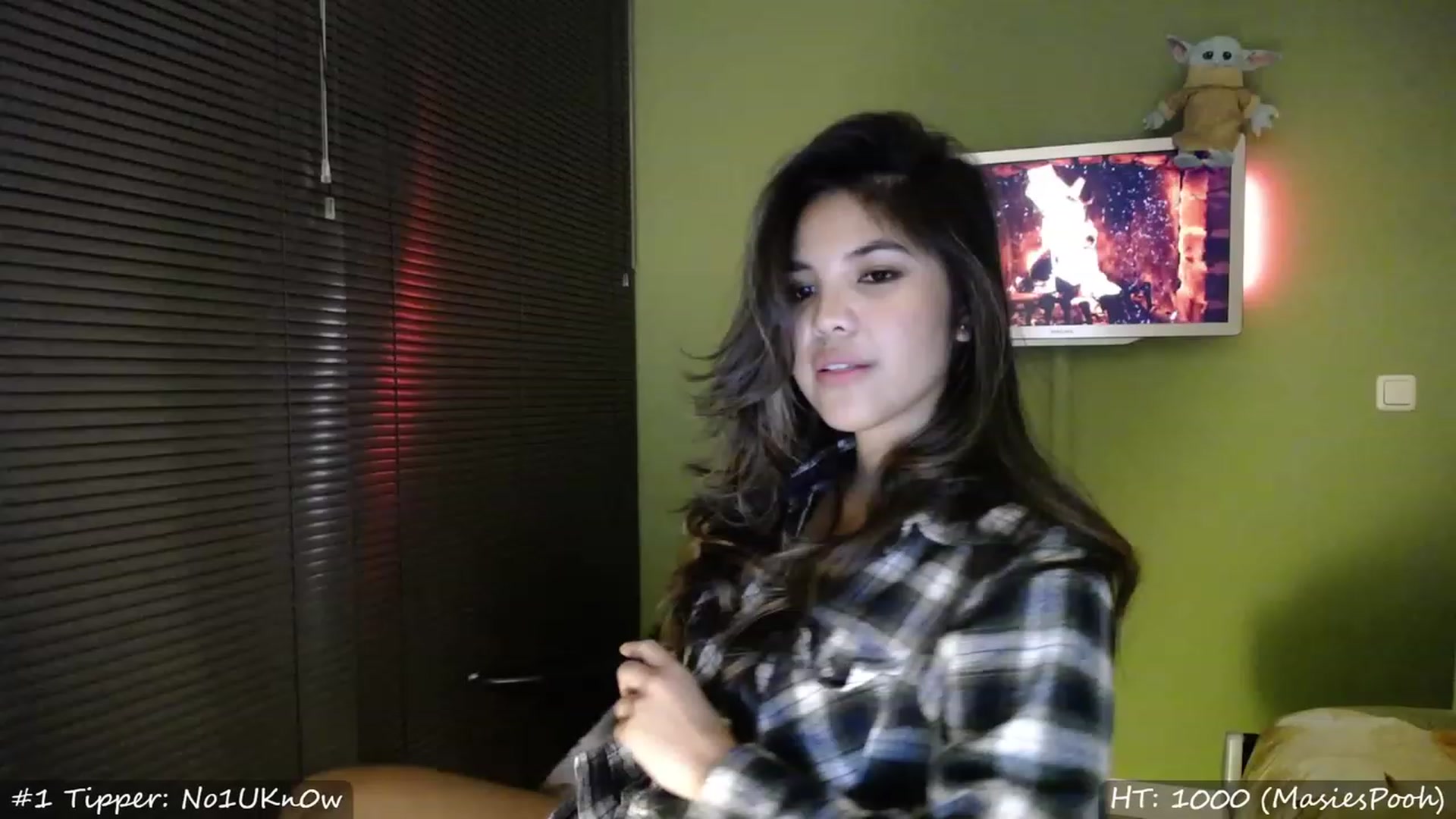 Gallery image thumbnail from MissMasie's myfreecams stream on, 02/26/2023, 20:39 image 10 of 20