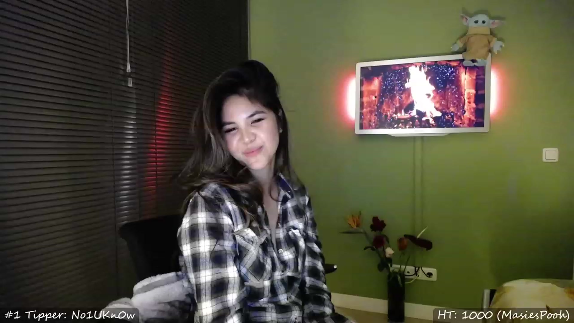 Gallery image thumbnail from MissMasie's myfreecams stream on, 02/26/2023, 20:39 image 14 of 20
