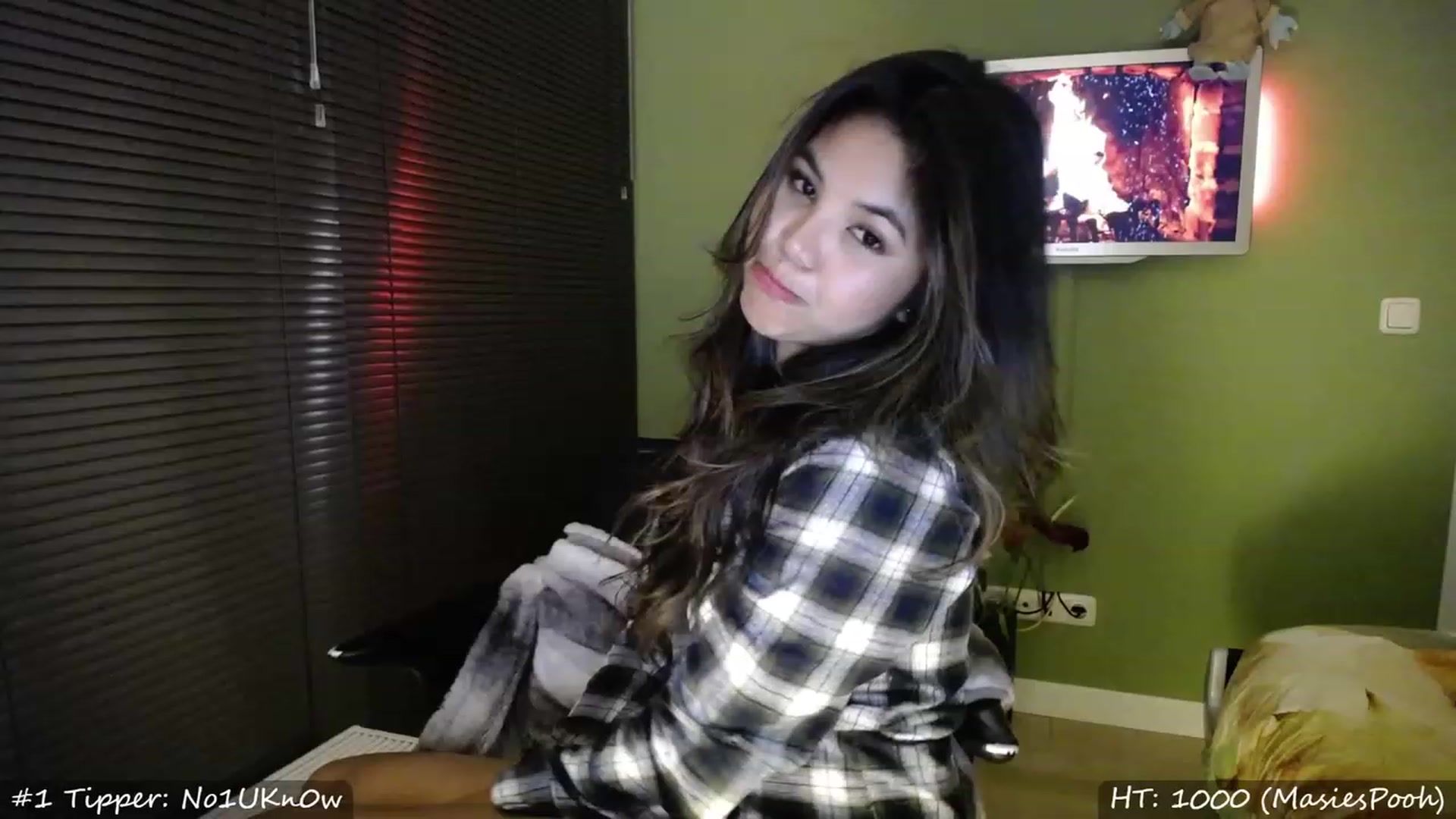 Gallery image thumbnail from MissMasie's myfreecams stream on, 02/26/2023, 20:39 image 7 of 20