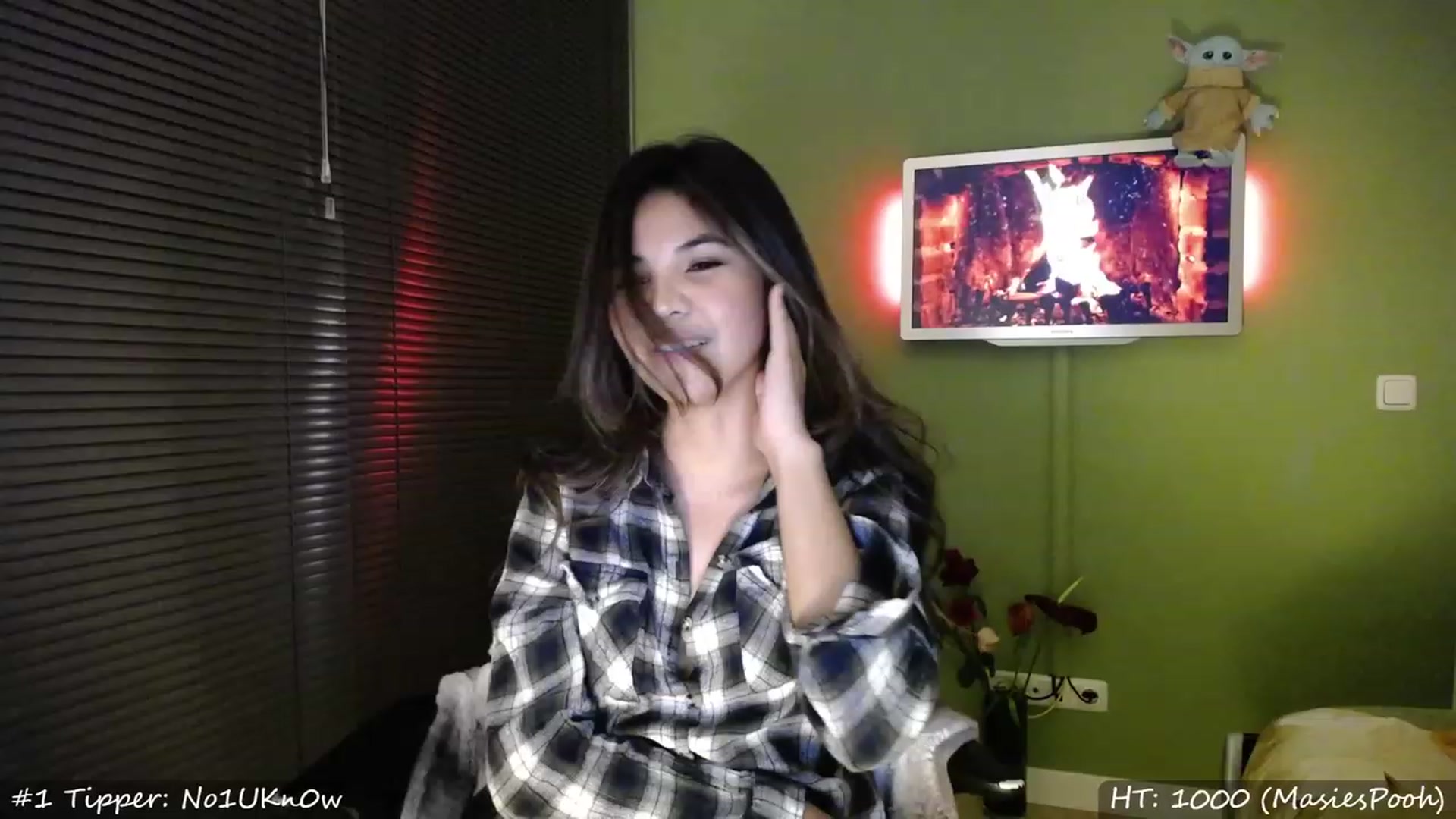 Gallery image thumbnail from MissMasie's myfreecams stream on, 02/26/2023, 20:39 image 12 of 20
