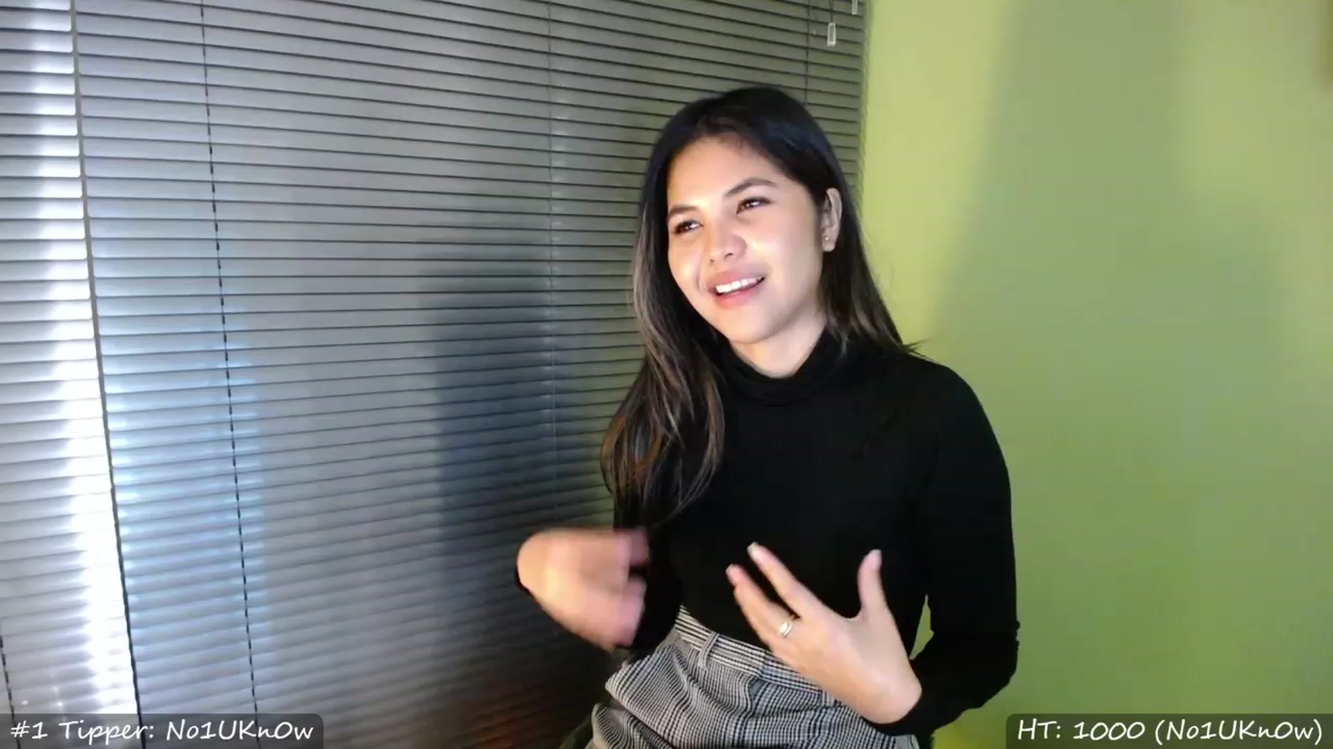 Gallery image thumbnail from MissMasie's myfreecams stream on, 03/09/2023, 22:35 image 11 of 20