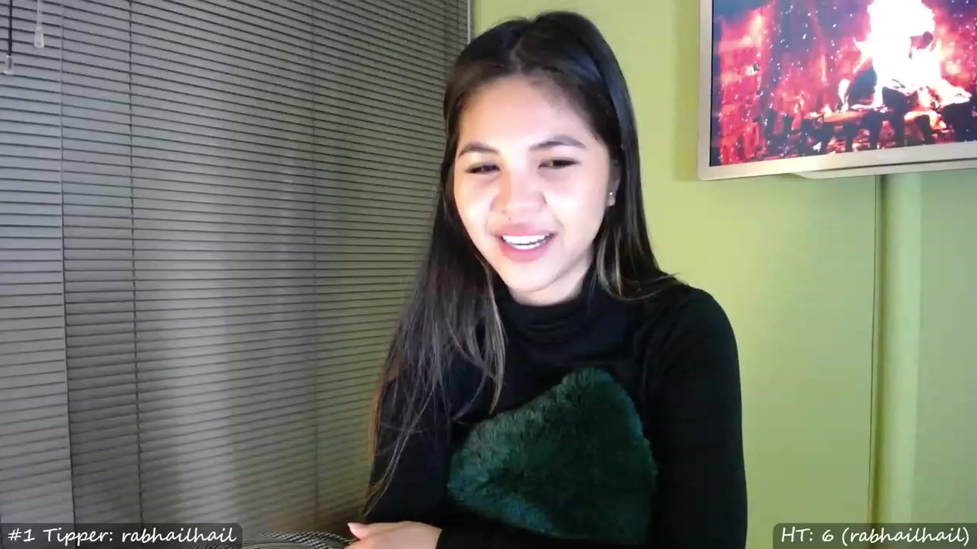 Gallery image thumbnail from MissMasie's myfreecams stream on, 03/09/2023, 22:35 image 2 of 20