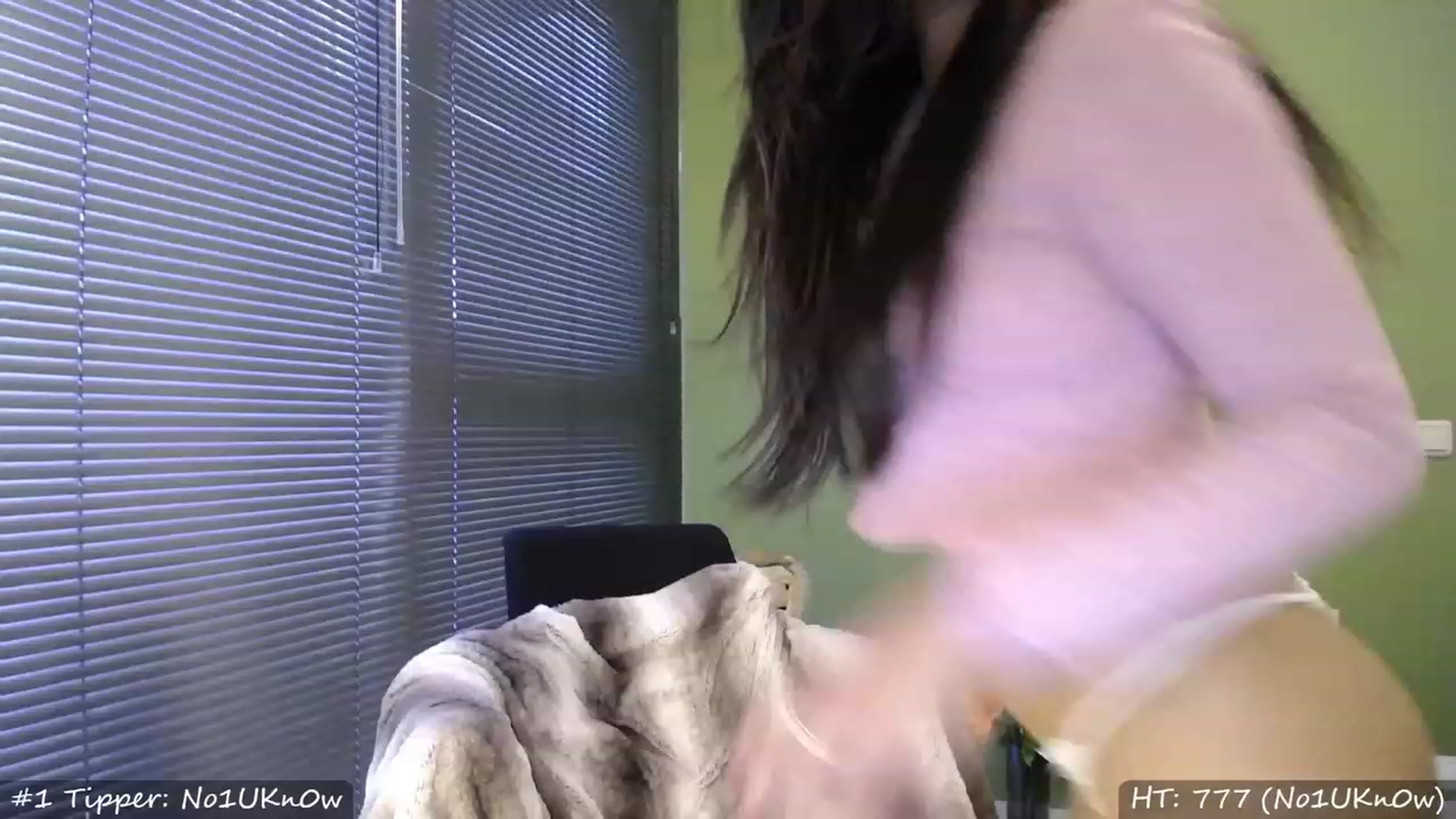 Gallery image thumbnail from MissMasie's myfreecams stream on, 03/12/2023, 09:16 image 8 of 20
