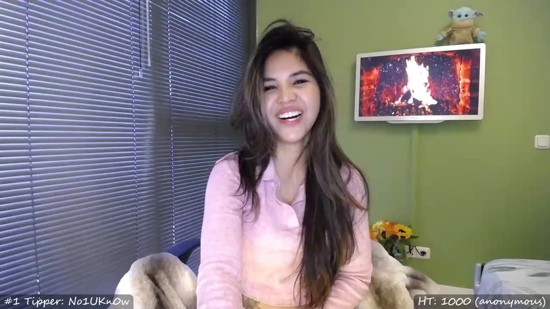 Gallery image thumbnail from MissMasie's myfreecams stream on, 03/12/2023, 09:16 image 9 of 20
