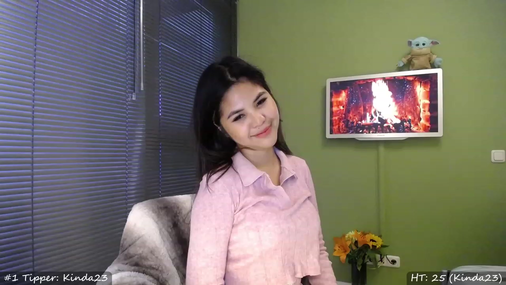 Gallery image thumbnail from MissMasie's myfreecams stream on, 03/12/2023, 09:16 image 3 of 20