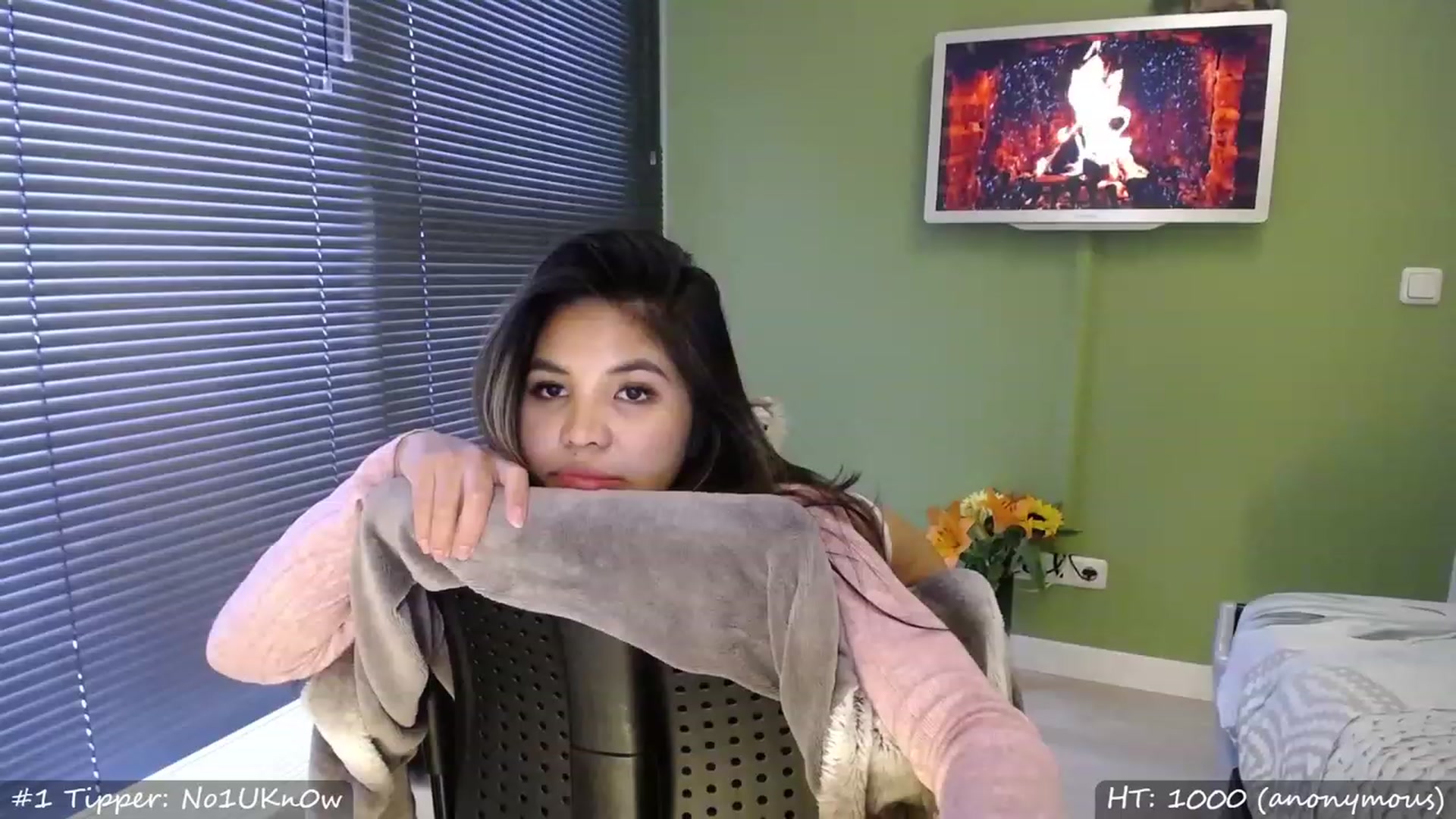 Gallery image thumbnail from MissMasie's myfreecams stream on, 03/12/2023, 09:16 image 18 of 20