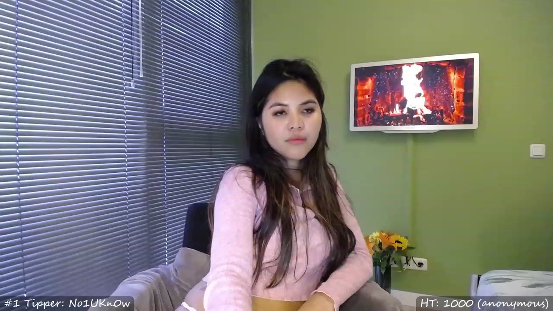 Gallery image thumbnail from MissMasie's myfreecams stream on, 03/12/2023, 09:58 image 7 of 20