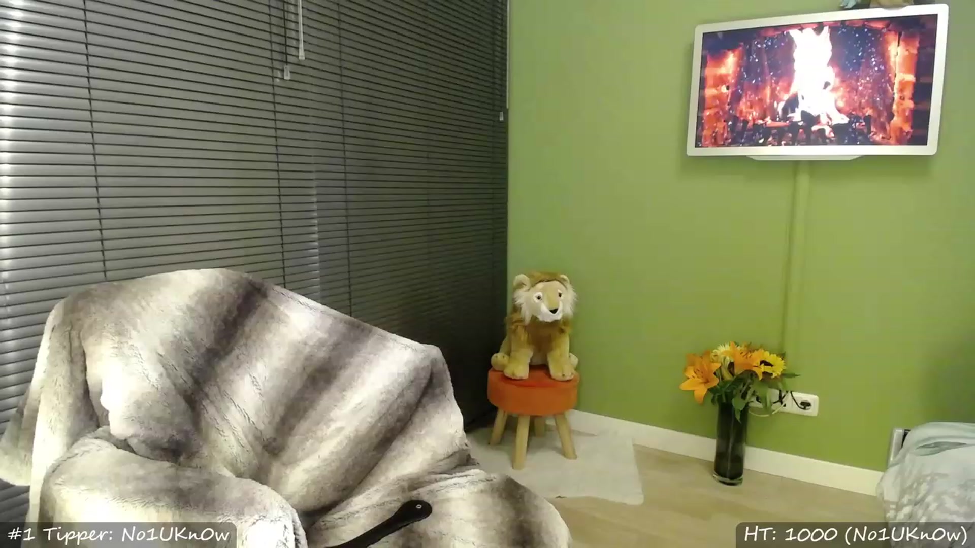 Gallery image thumbnail from MissMasie's myfreecams stream on, 03/12/2023, 21:53 image 7 of 20