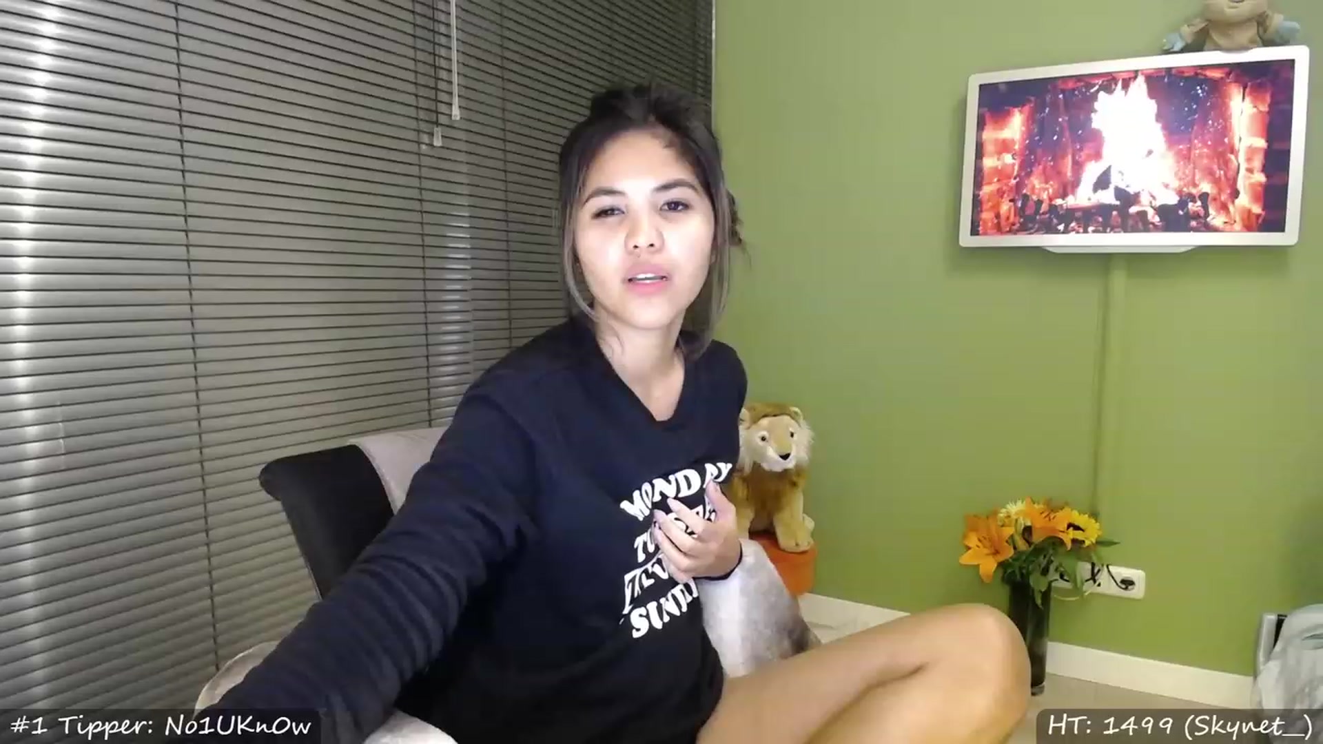 Gallery image thumbnail from MissMasie's myfreecams stream on, 03/12/2023, 23:37 image 14 of 20