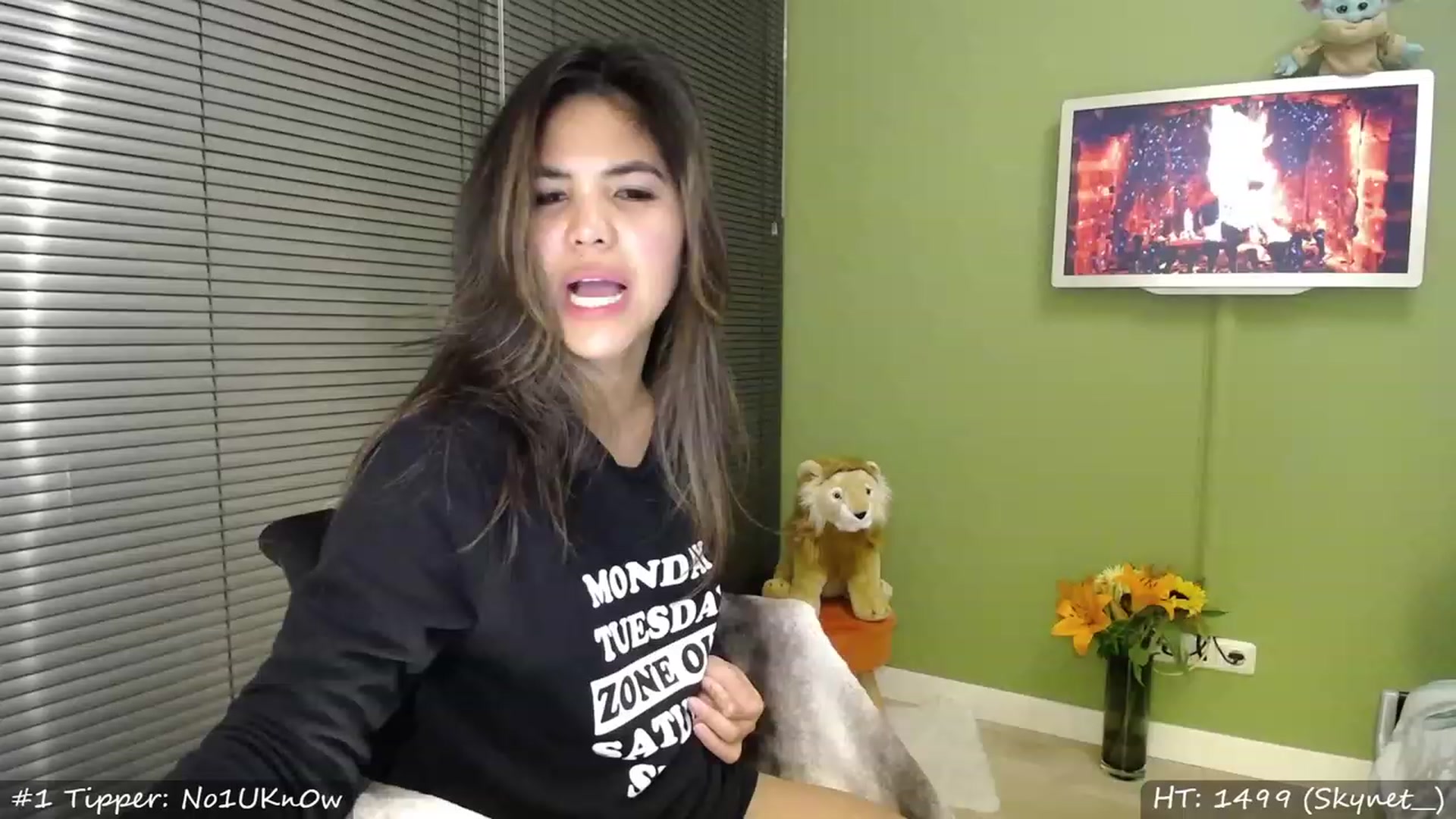 Gallery image thumbnail from MissMasie's myfreecams stream on, 03/12/2023, 23:37 image 2 of 20