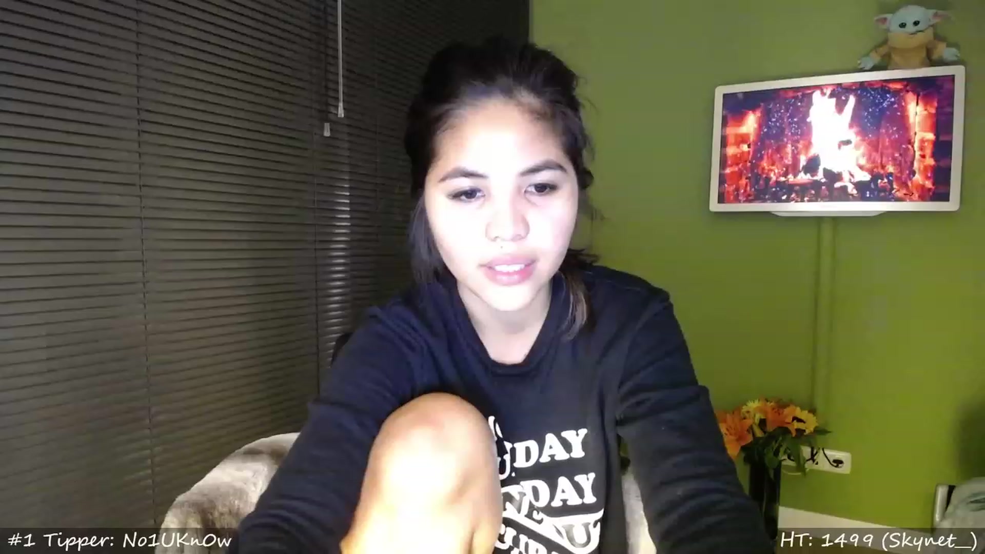 Gallery image thumbnail from MissMasie's myfreecams stream on, 03/12/2023, 23:37 image 1 of 20
