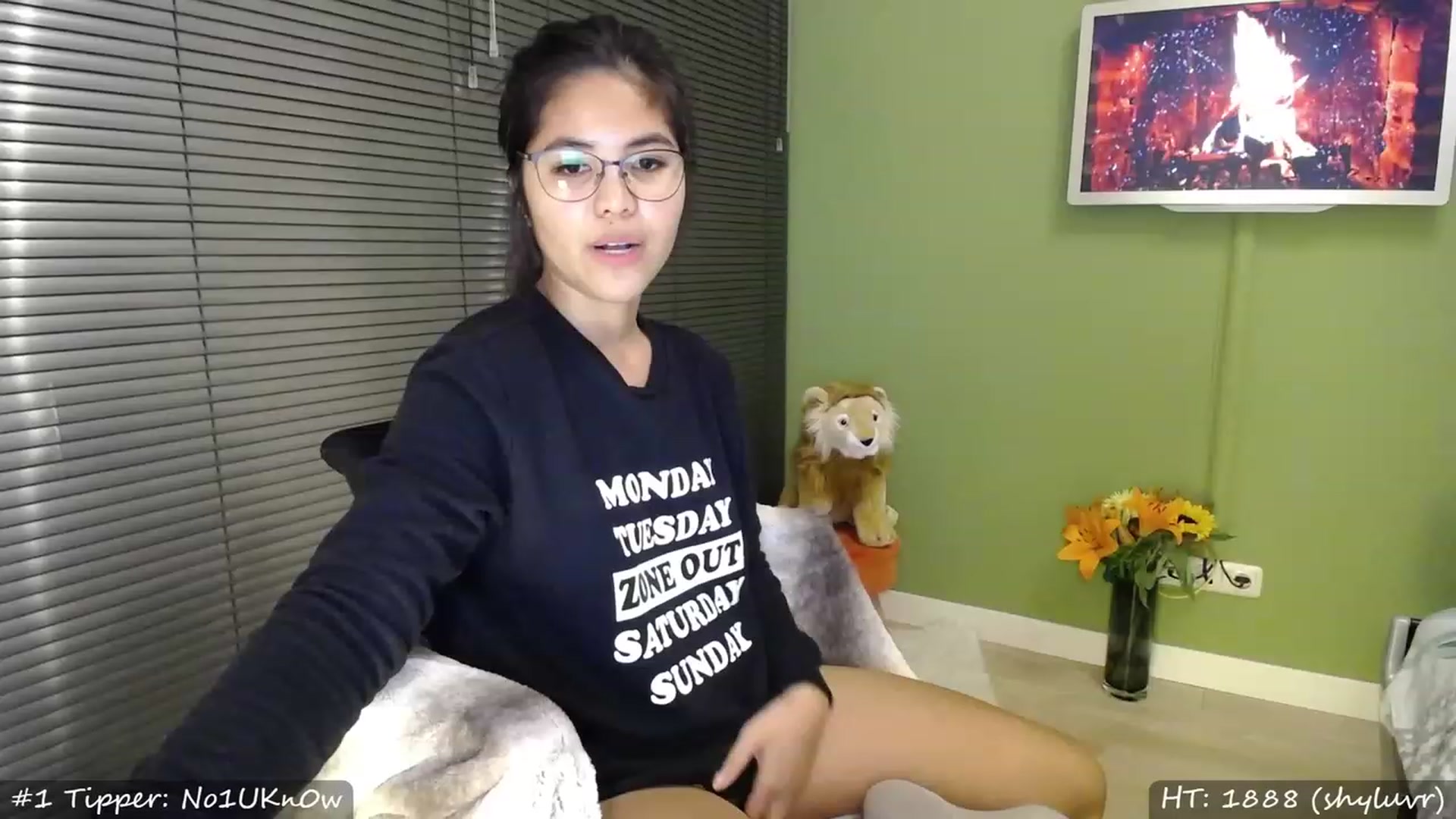 Gallery image thumbnail from MissMasie's myfreecams stream on, 03/12/2023, 23:37 image 20 of 20