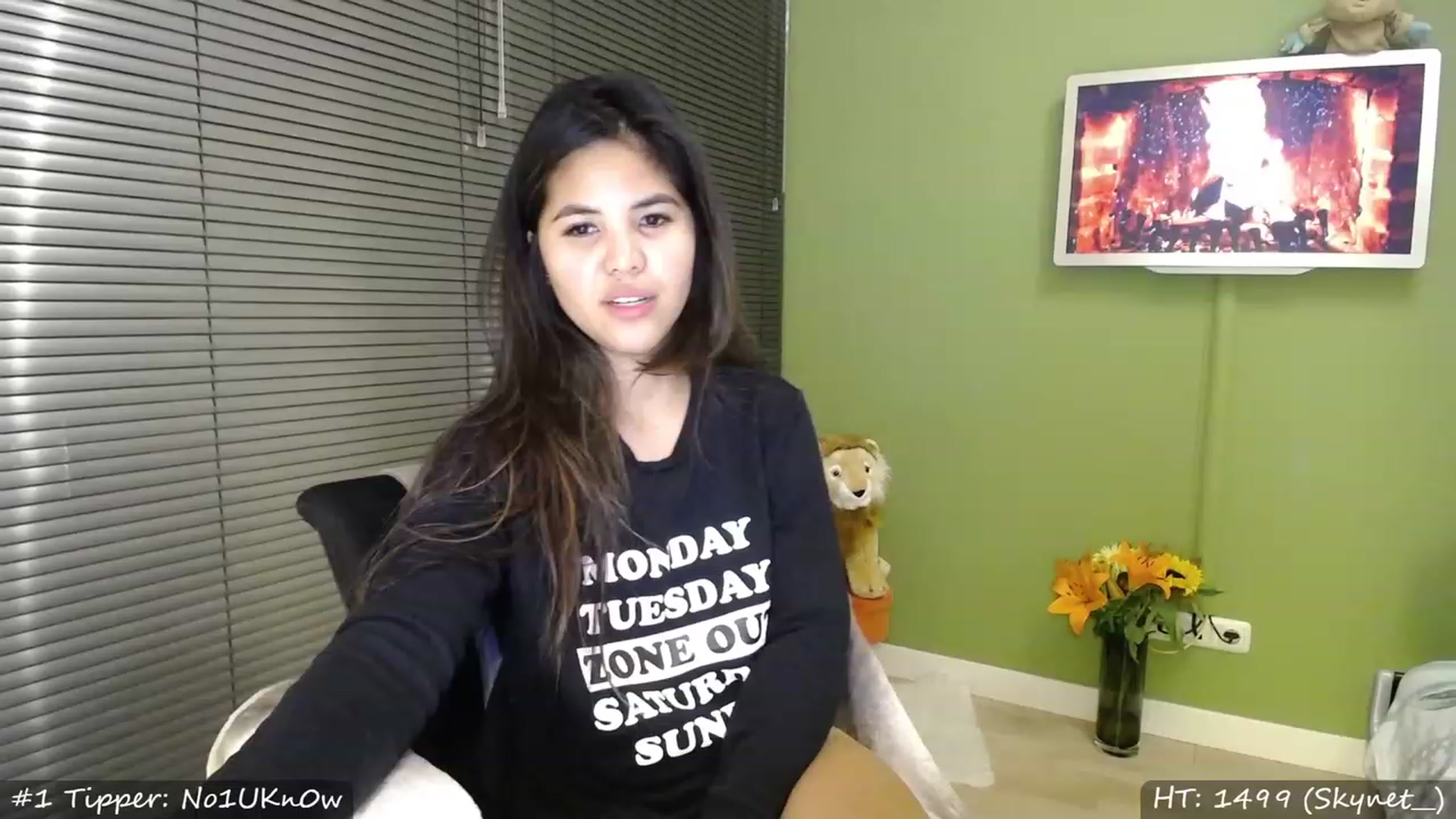 Gallery image thumbnail from MissMasie's myfreecams stream on, 03/12/2023, 23:37 image 9 of 20