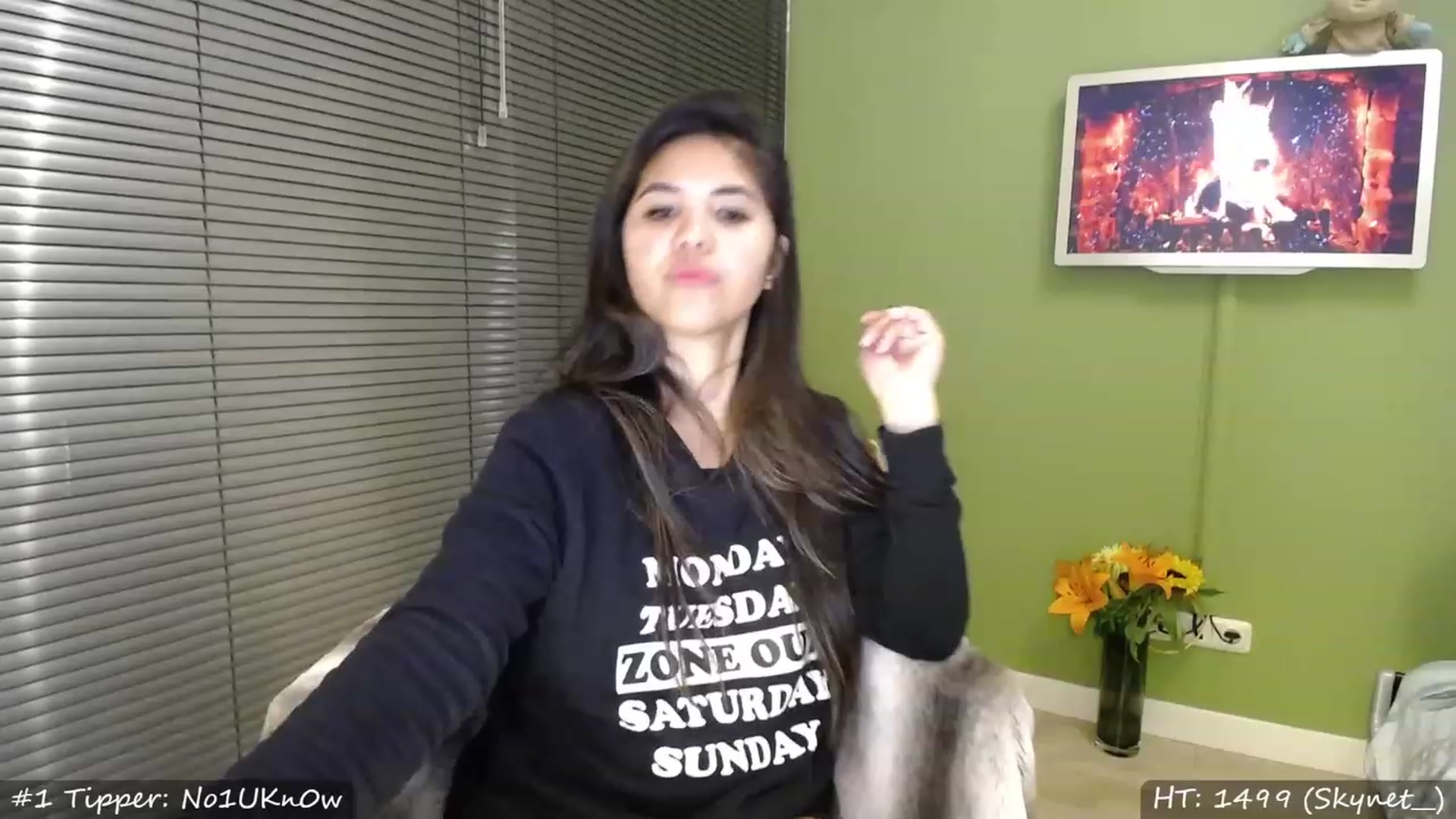 Gallery image thumbnail from MissMasie's myfreecams stream on, 03/12/2023, 23:37 image 6 of 20