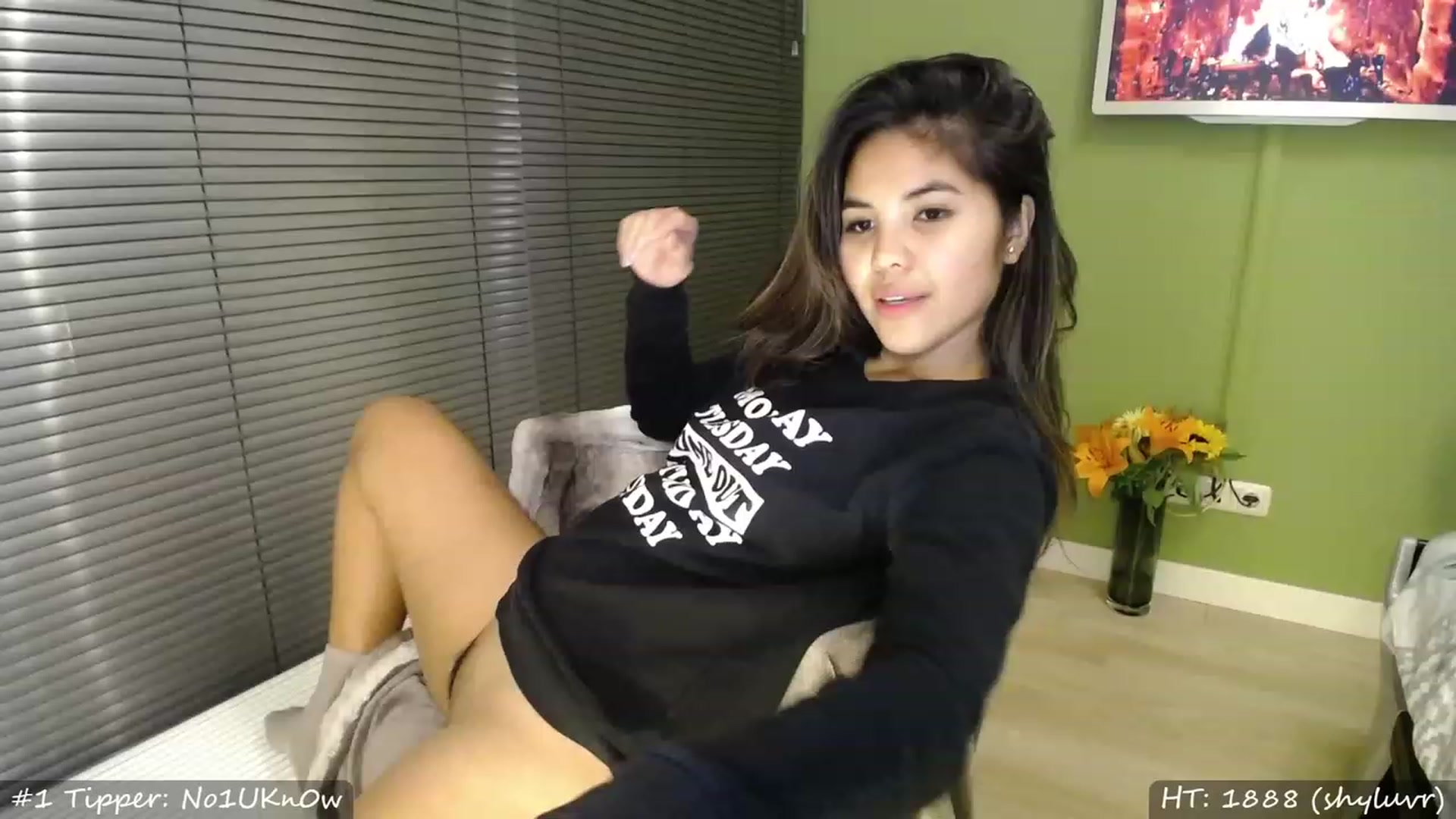 Gallery image thumbnail from MissMasie's myfreecams stream on, 03/12/2023, 23:58 image 18 of 20
