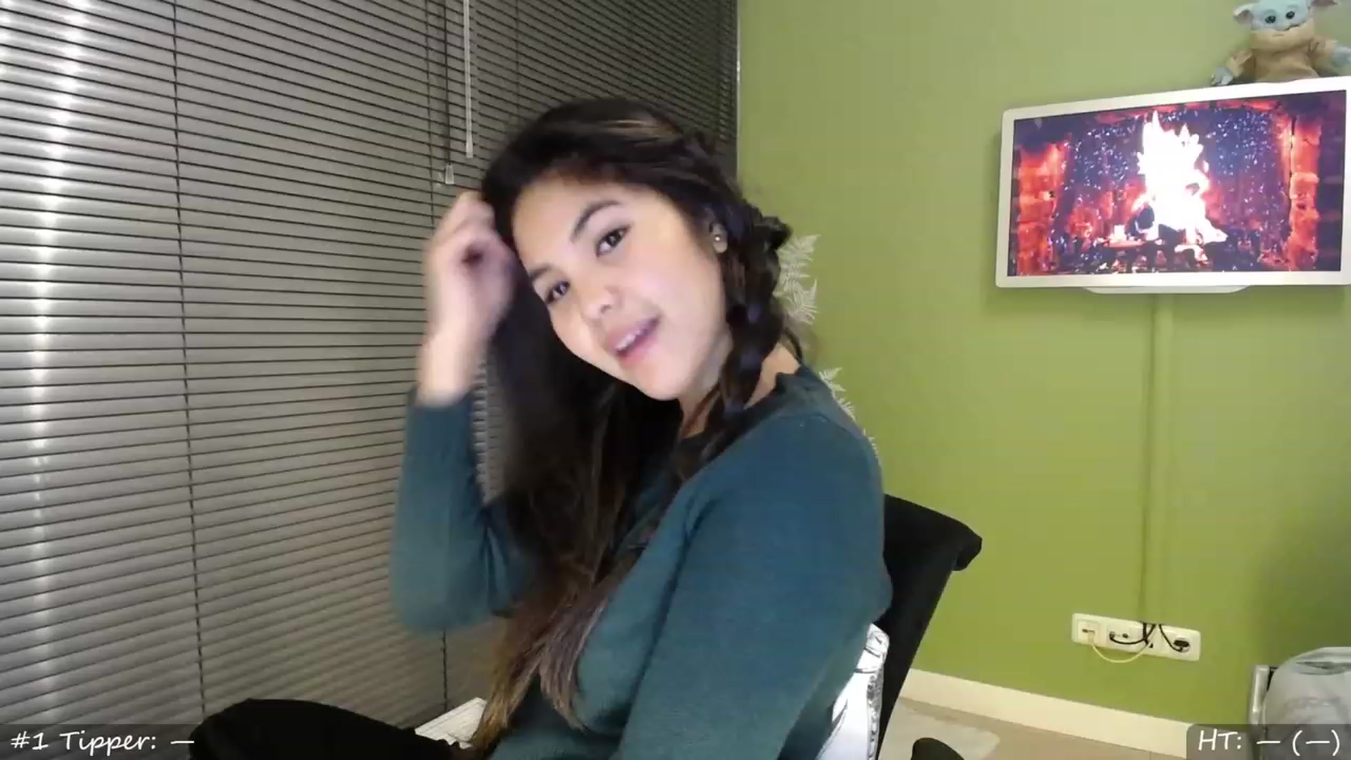 Gallery image thumbnail from MissMasie's myfreecams stream on, 03/17/2023, 22:51 image 1 of 20