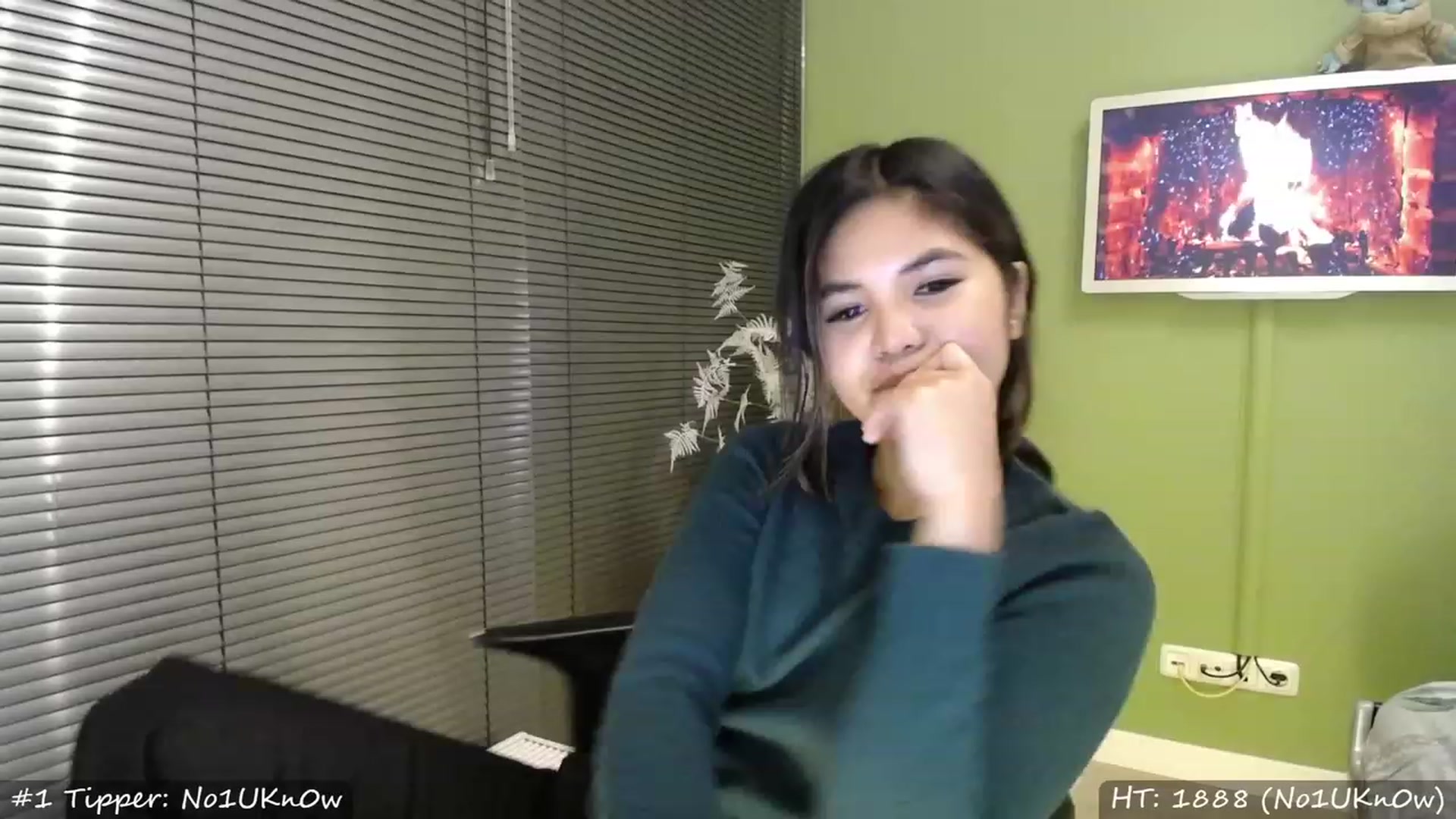 Gallery image thumbnail from MissMasie's myfreecams stream on, 03/17/2023, 22:51 image 6 of 20